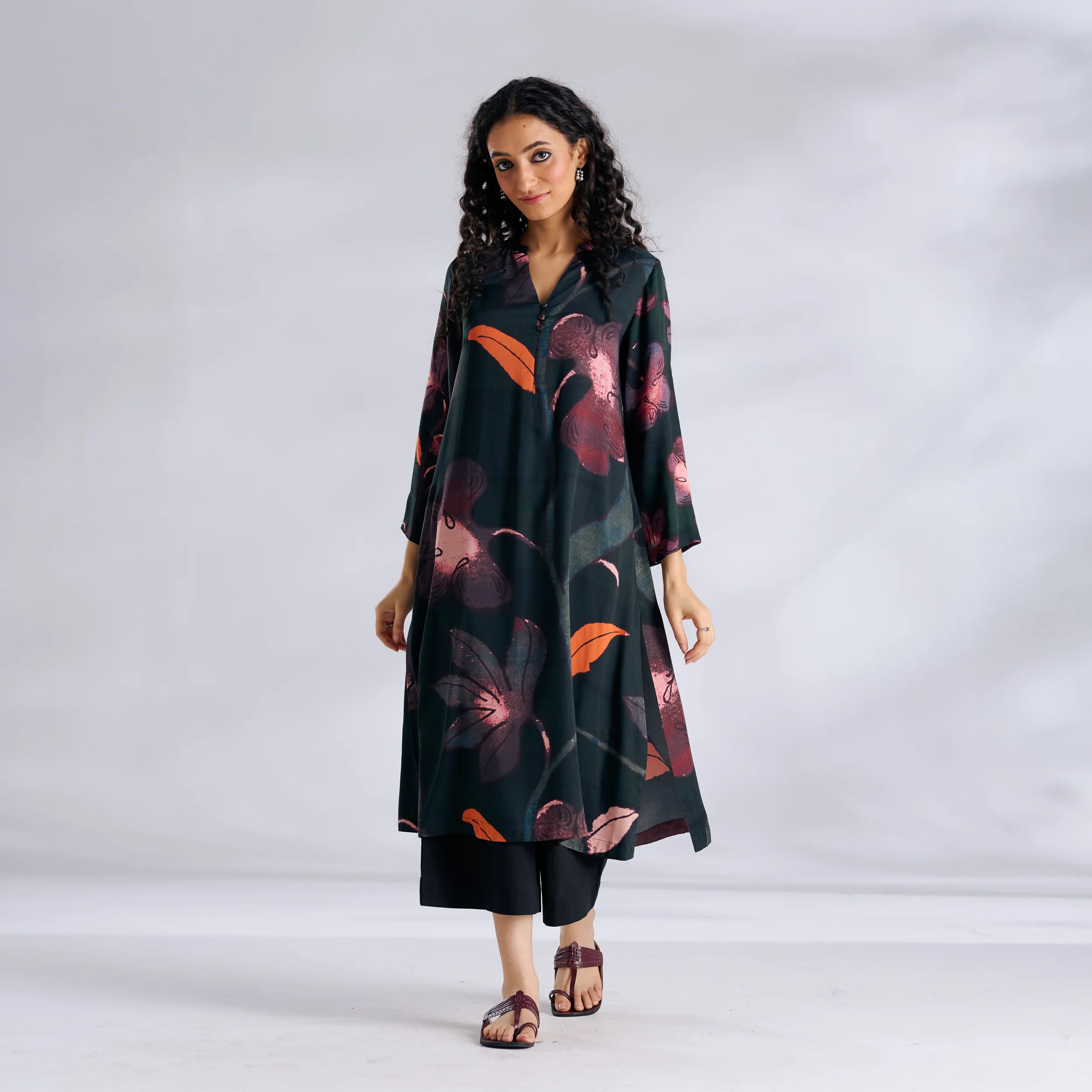 Rivaa Modal Satin Kurta - Forest Green - Image 4