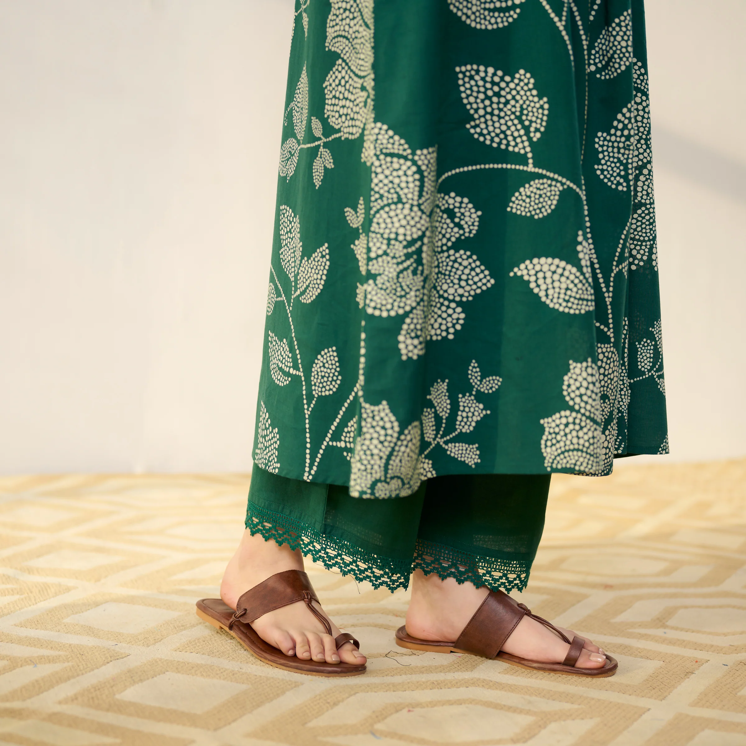 Rosewood Cotton Kurta Set - Emerald Green - Image 3