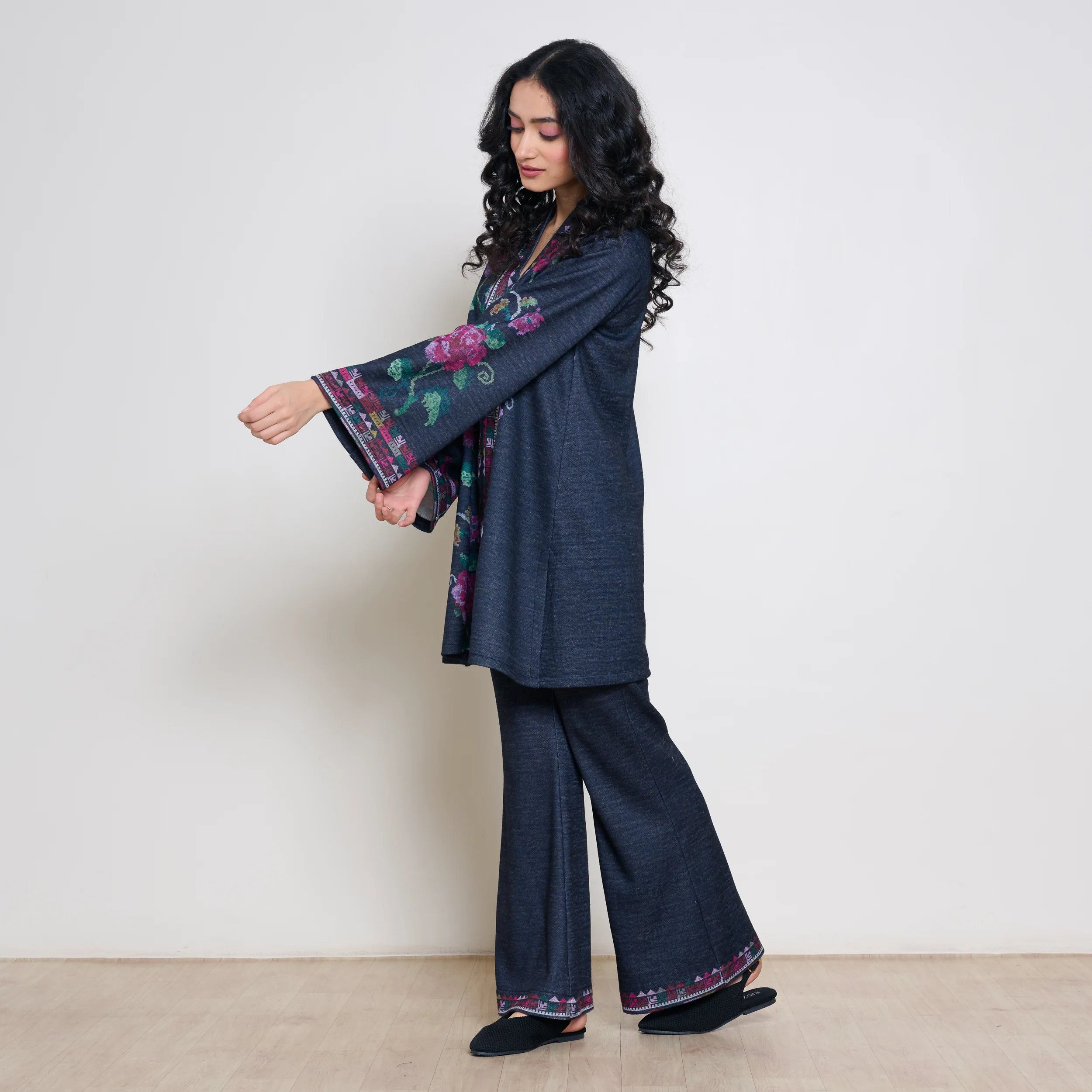 Rosy Woollen Coord Set - Black - Image 5