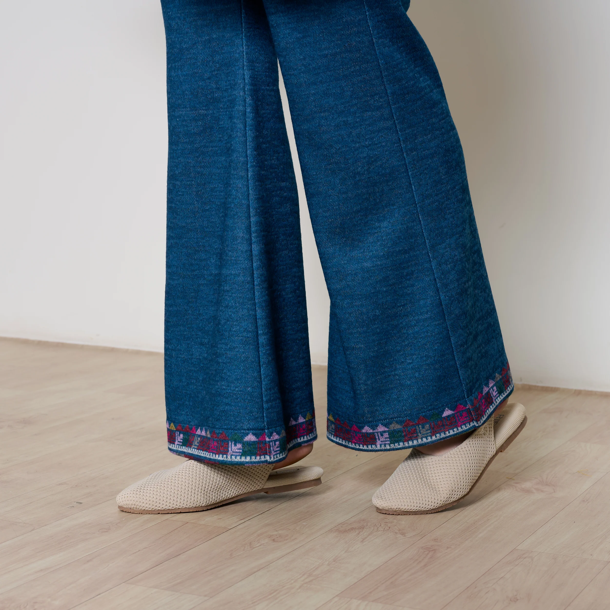 Rosy Woollen Coord Set - Transformative Teal - Image 5