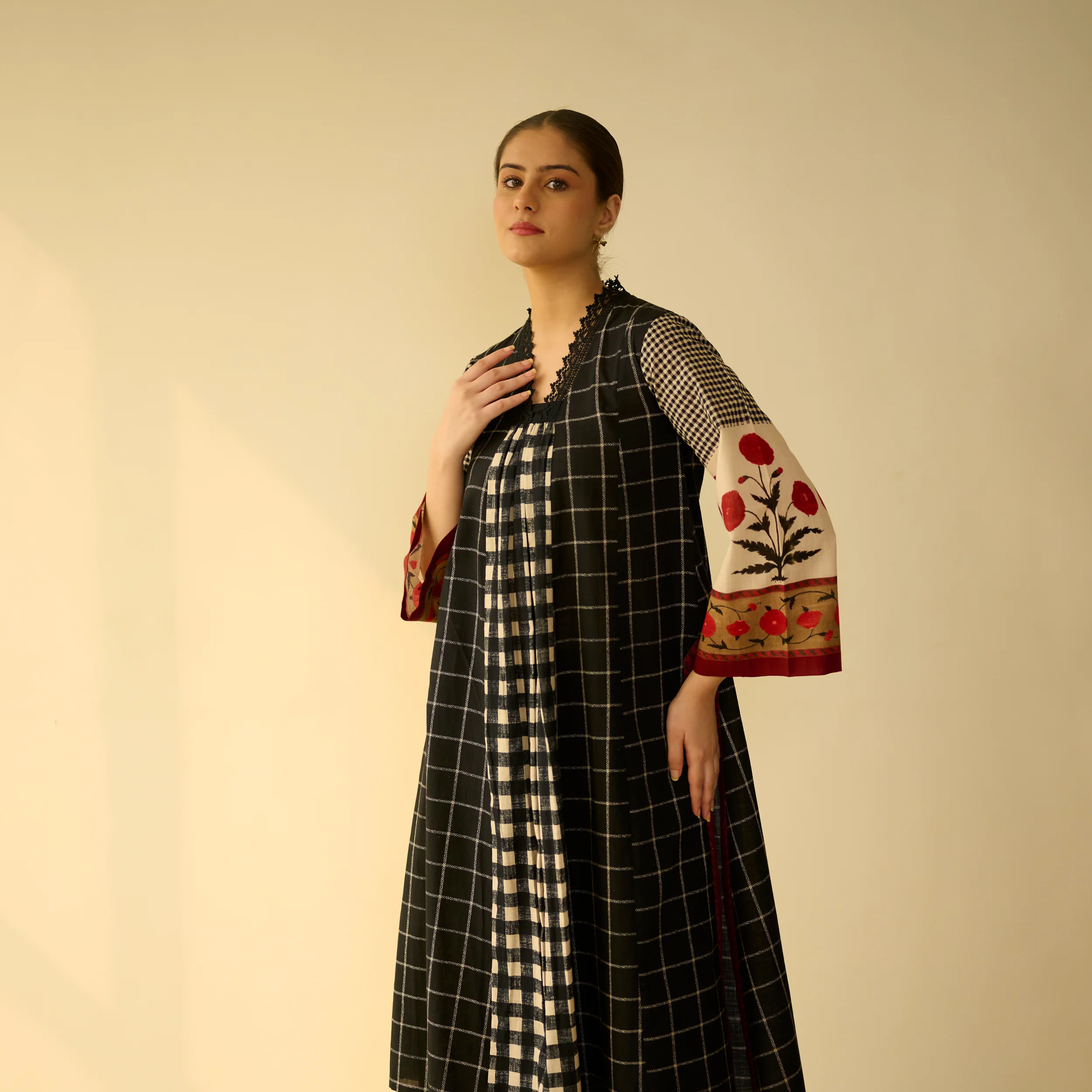 Sangria Fine Slub Cotton Kurta - Black - Image 2