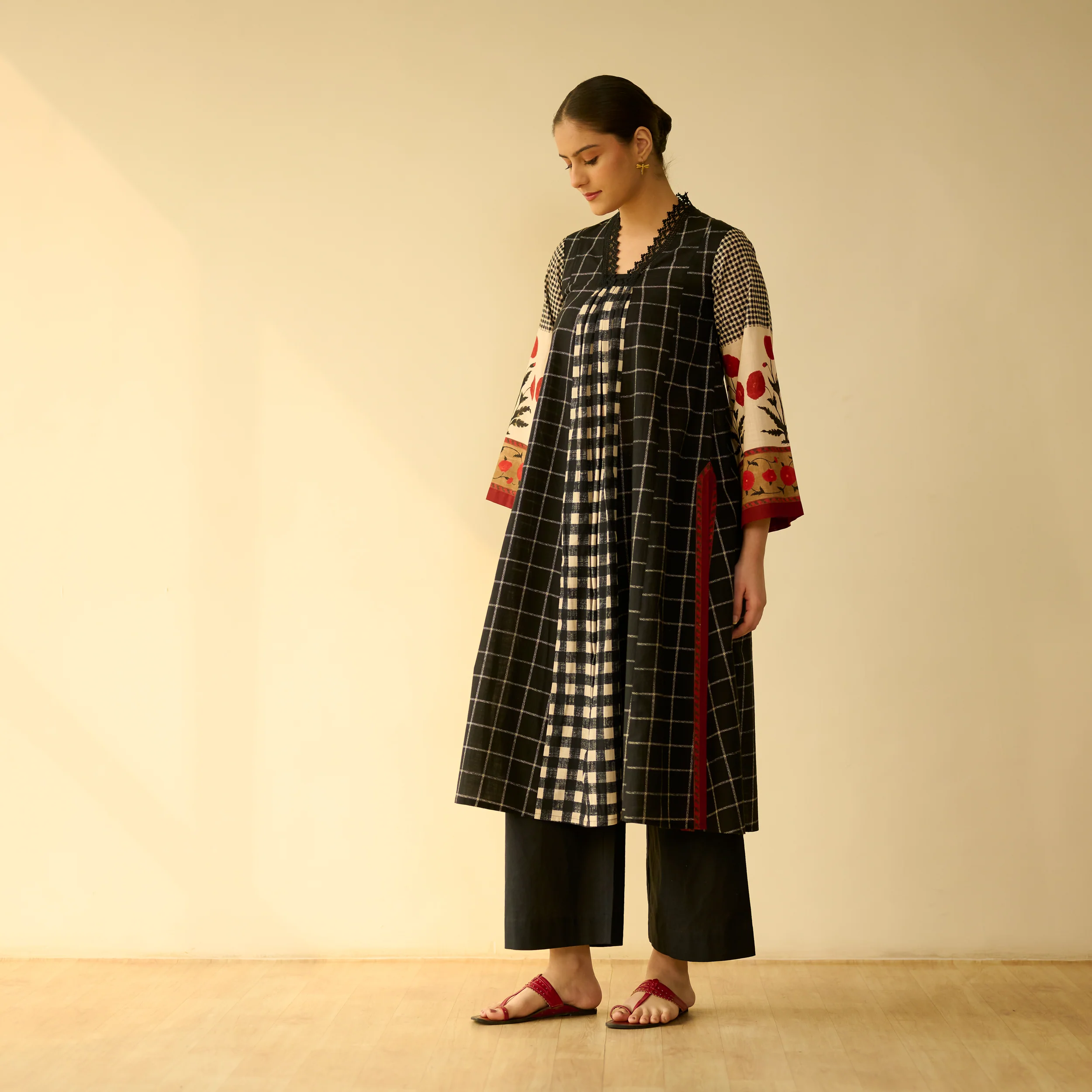 Sangria Fine Slub Cotton Kurta - Black - Image 5