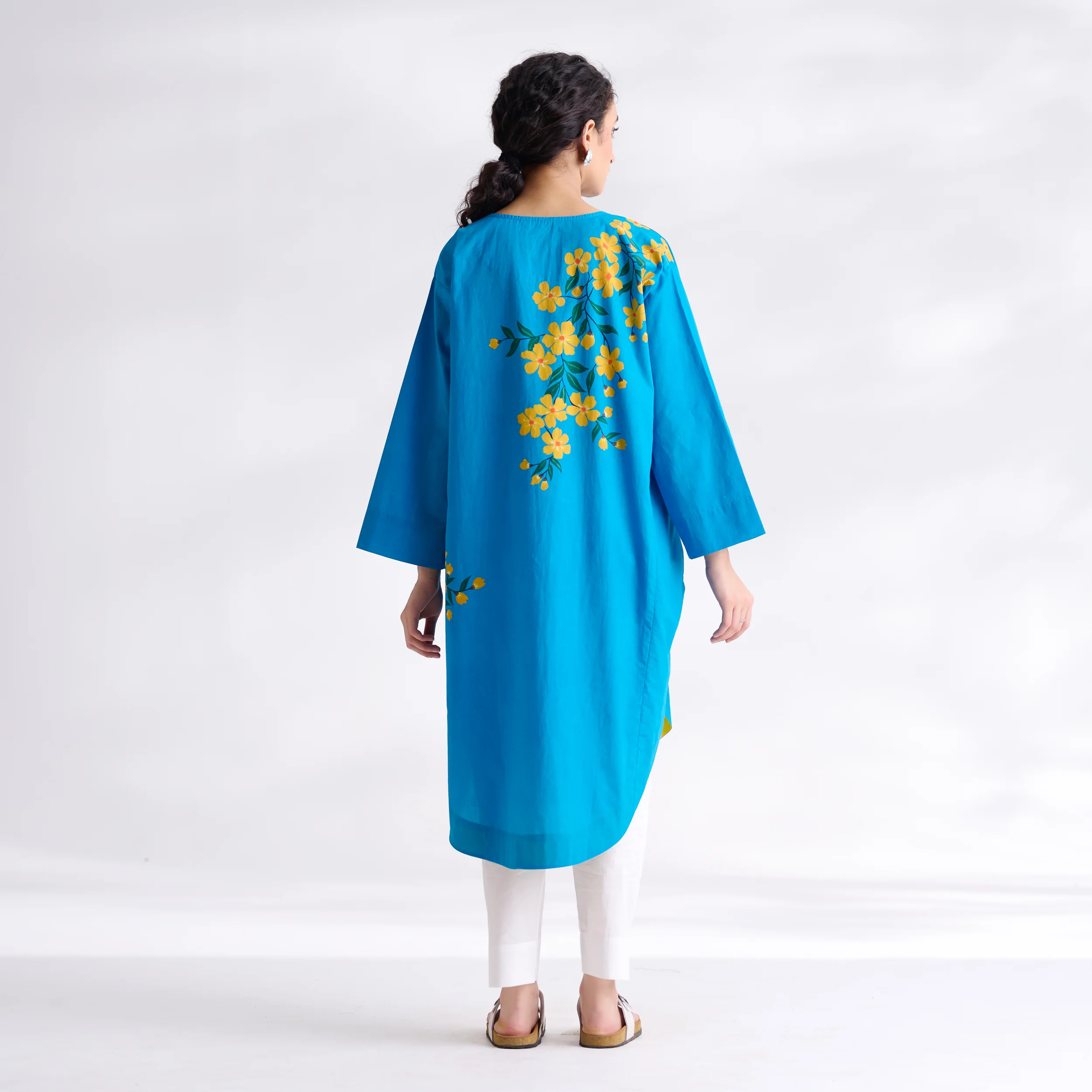 She Wore Flowers Cotton Kurta - Electric Blue - Image 10