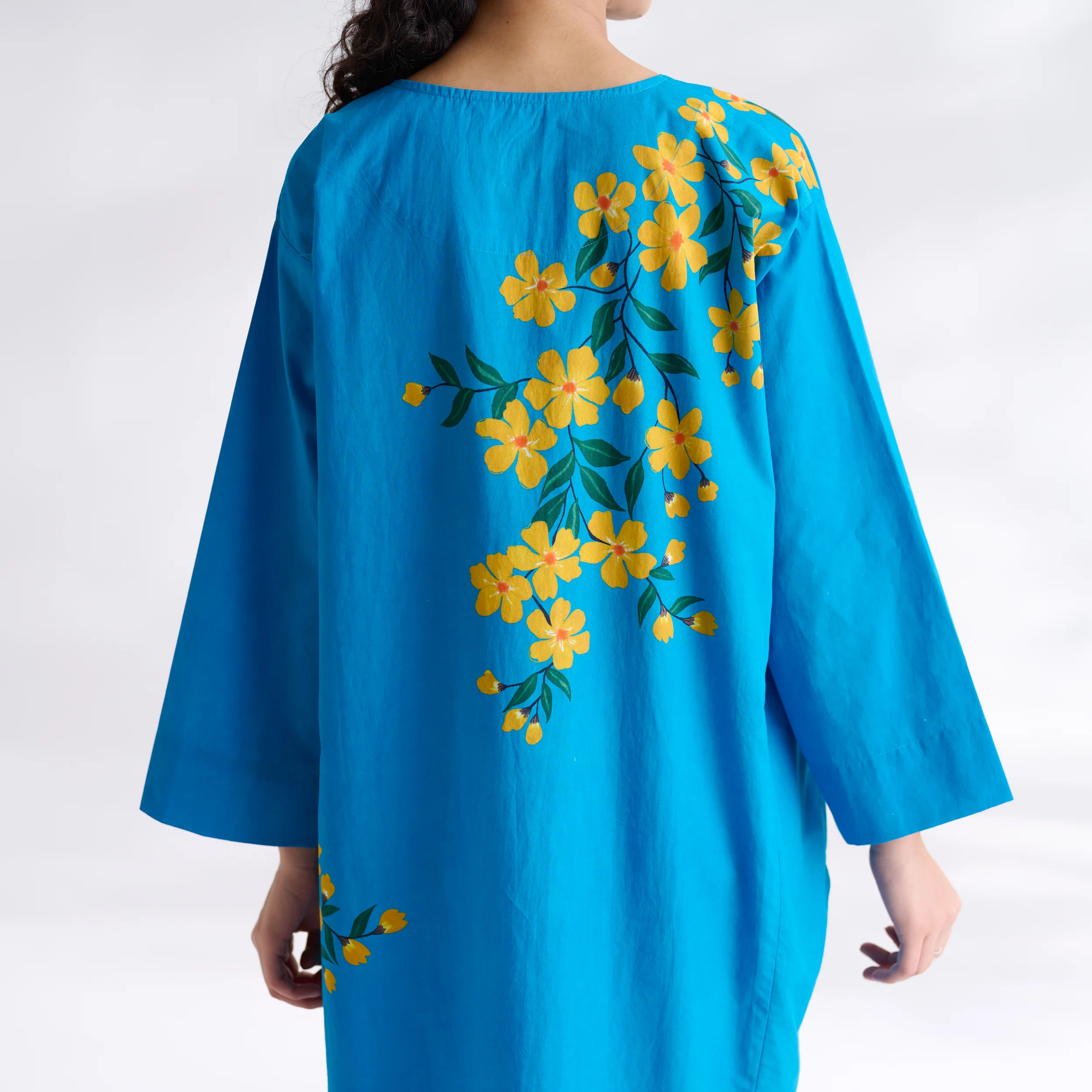 She Wore Flowers Cotton Kurta - Electric Blue - Image 3