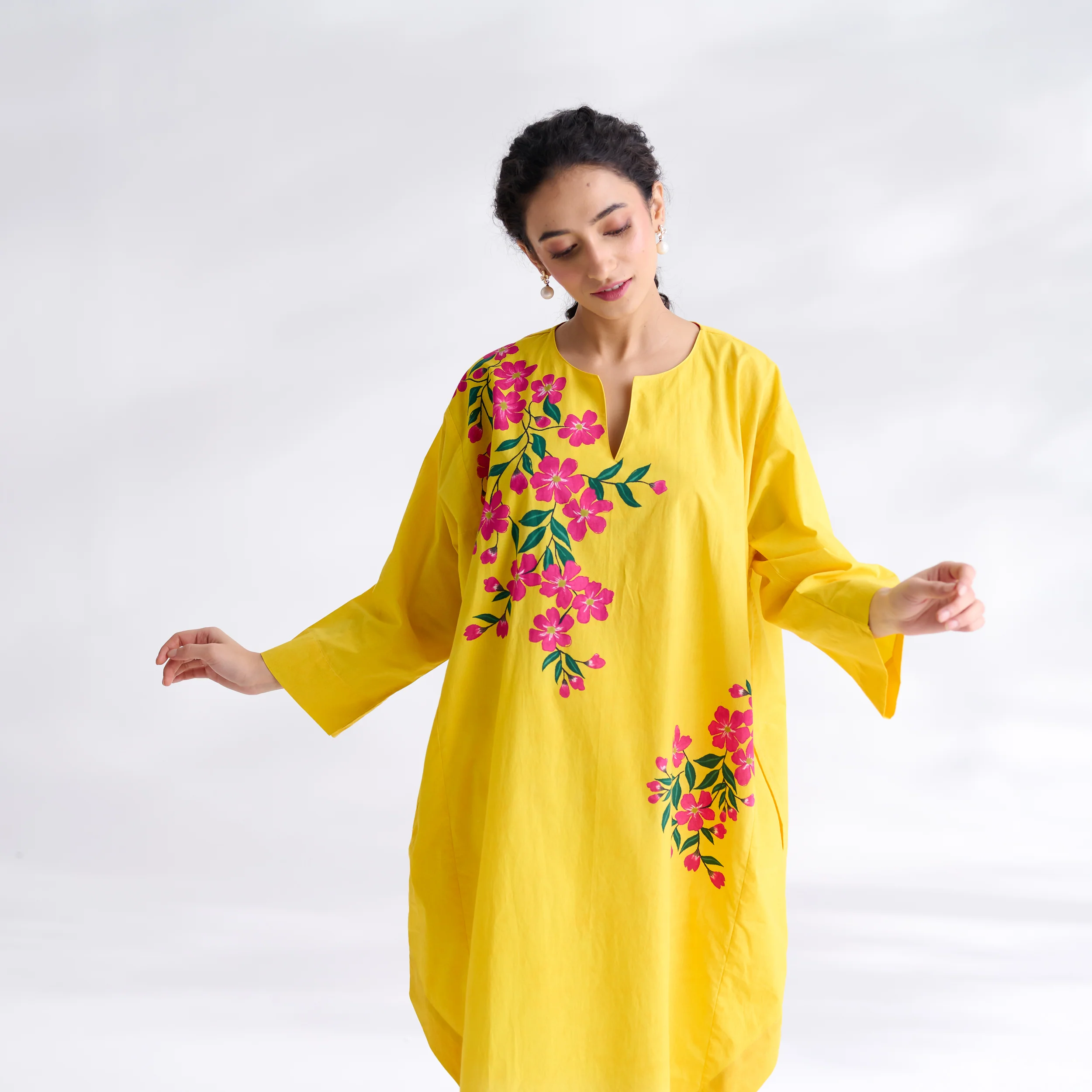 She Wore Flowers Cotton Kurta - Yellow - Image 6