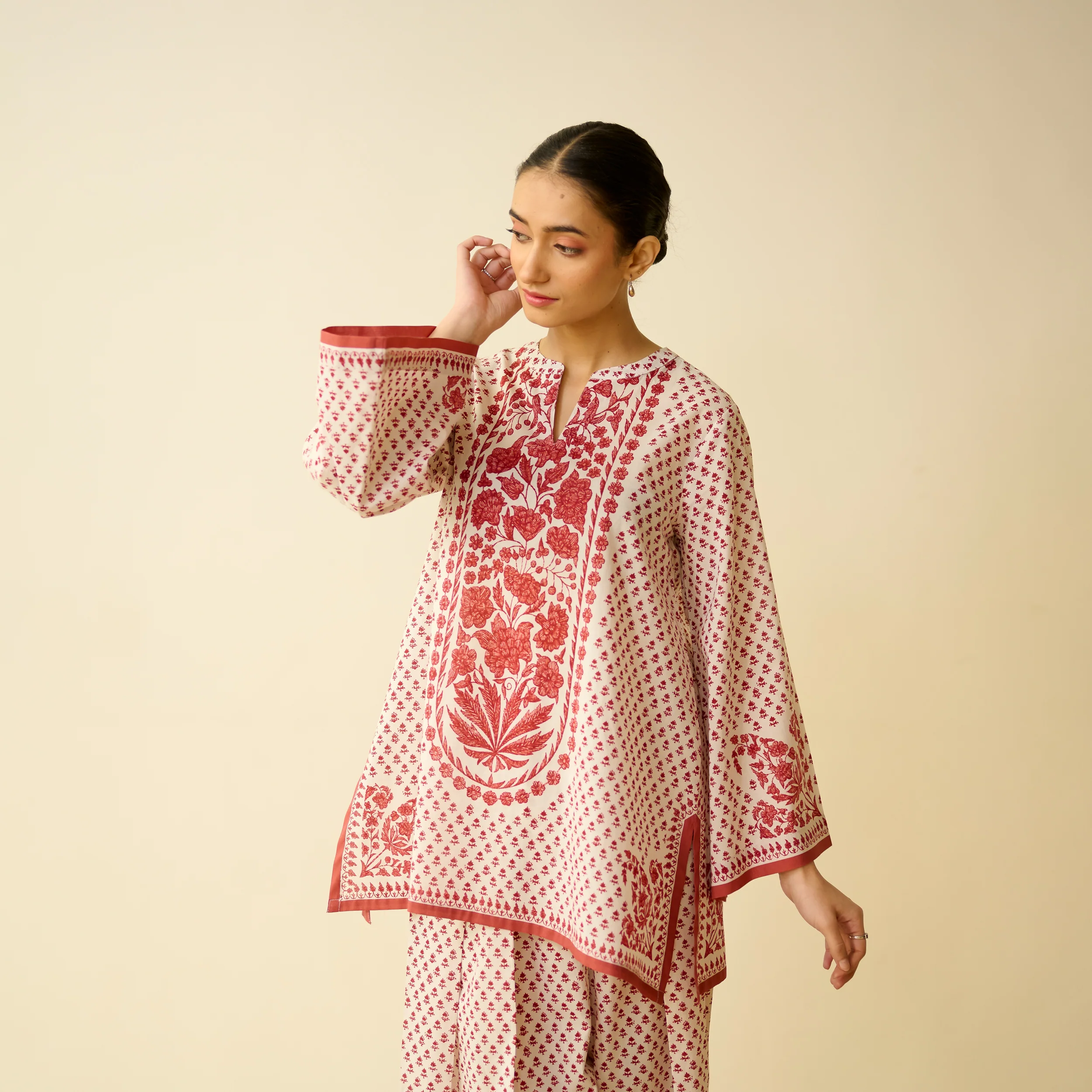 Smriti Bagh Mulmul Cotton Farsi Set - Brick Red - Image 5