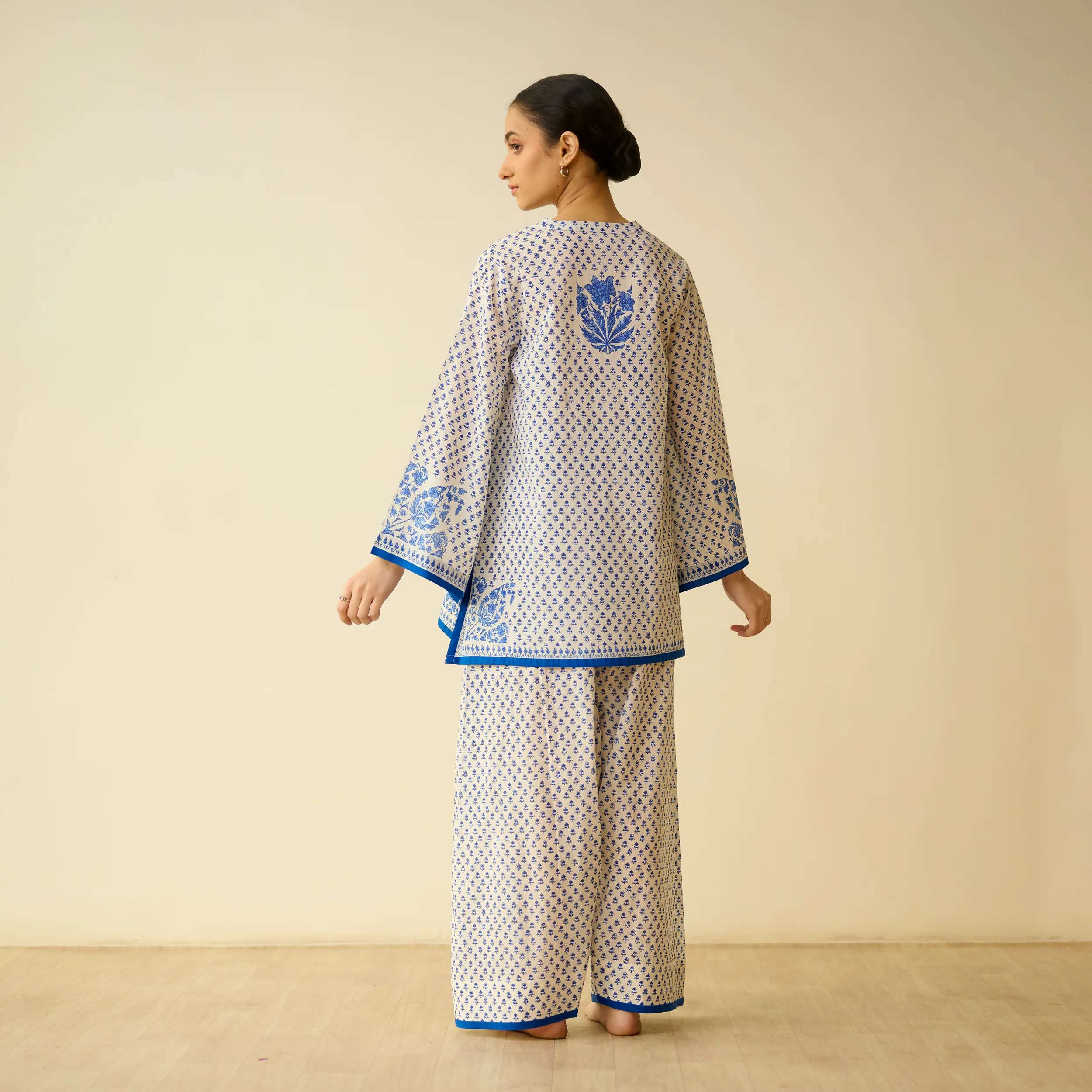 Smriti Bagh Mulmul Cotton Farsi Set - Jaipur Blue - Image 6