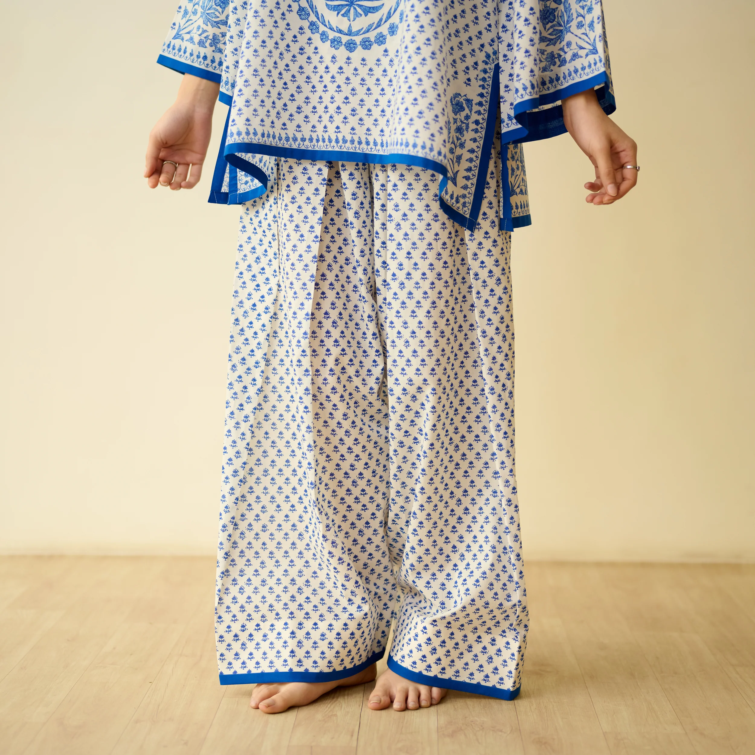 Smriti Bagh Mulmul Cotton Farsi Set - Jaipur Blue - Image 7