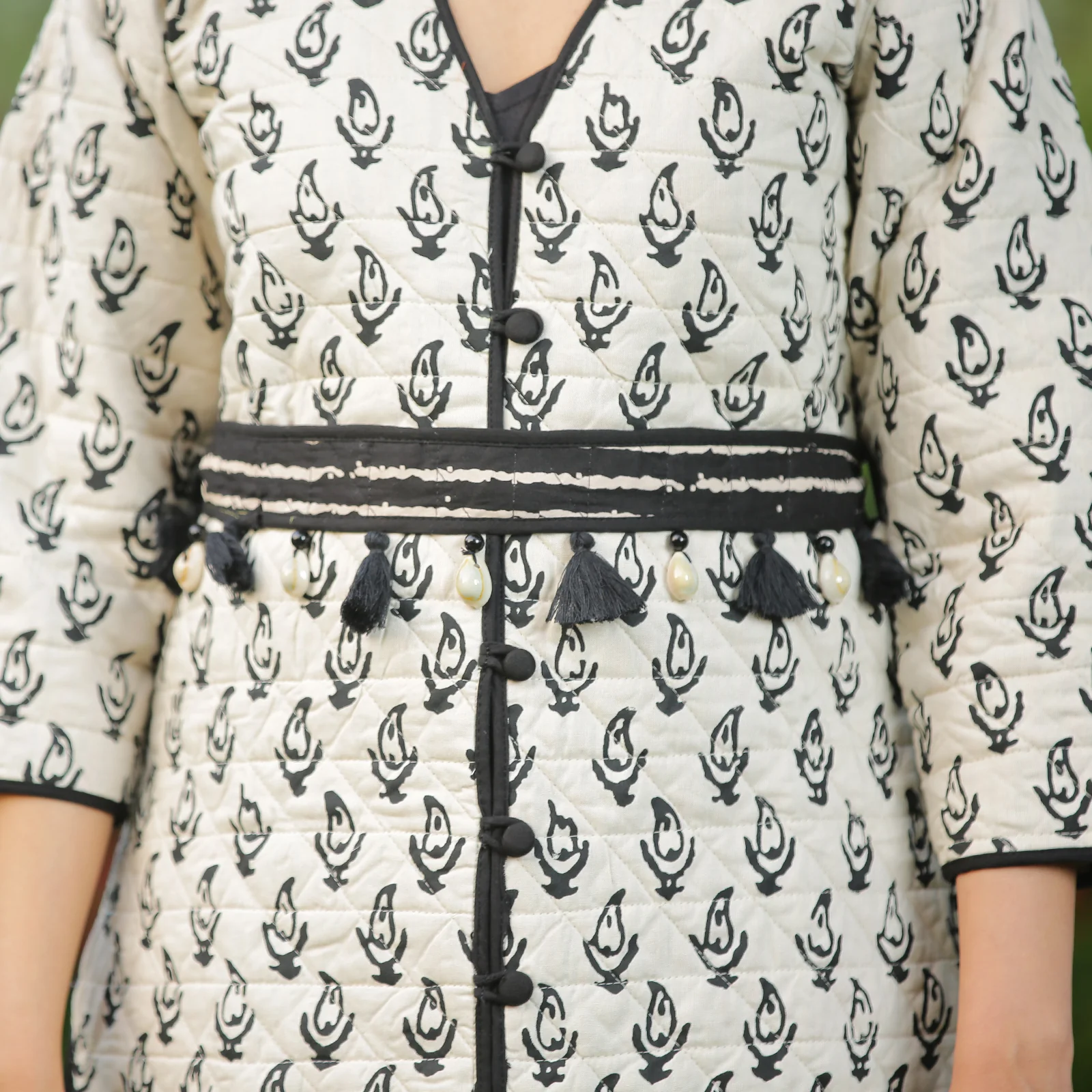 Snowdrop Black & Off White Reversible Quilted Jacket - Image 7