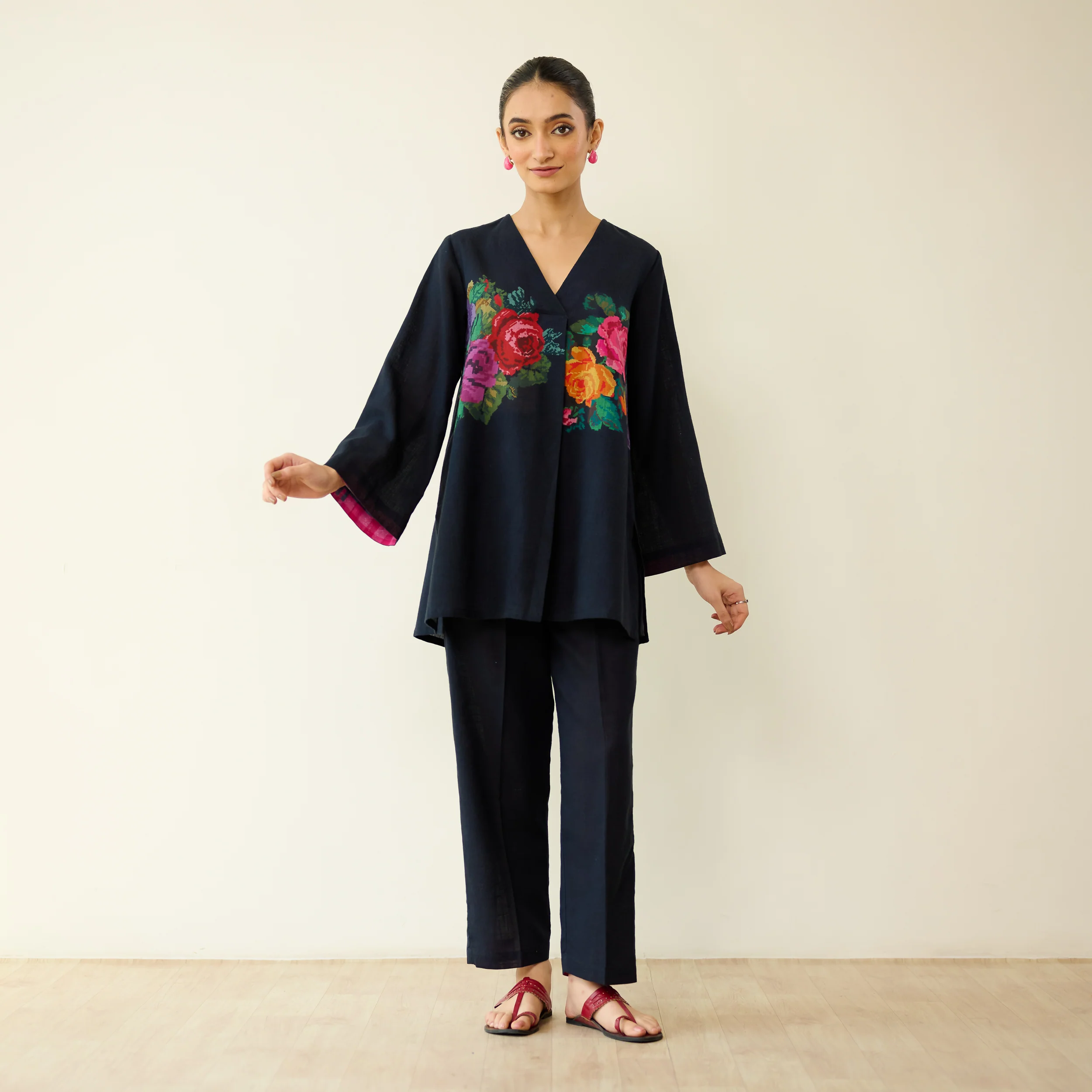 Stitch Rose Pure Slub Cotton Co-ord Set - Black - Image 3