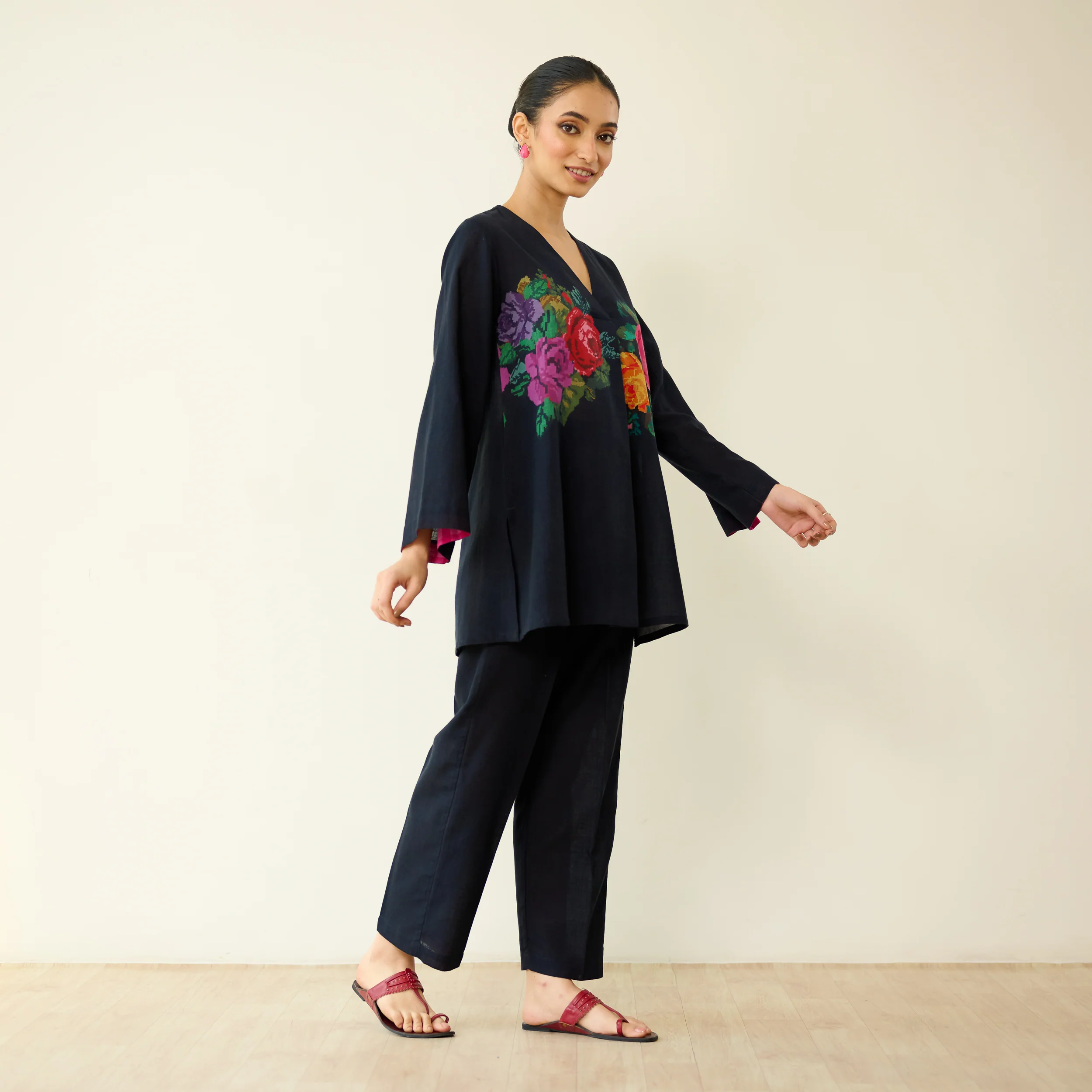 Stitch Rose Pure Slub Cotton Co-ord Set - Black - Image 6
