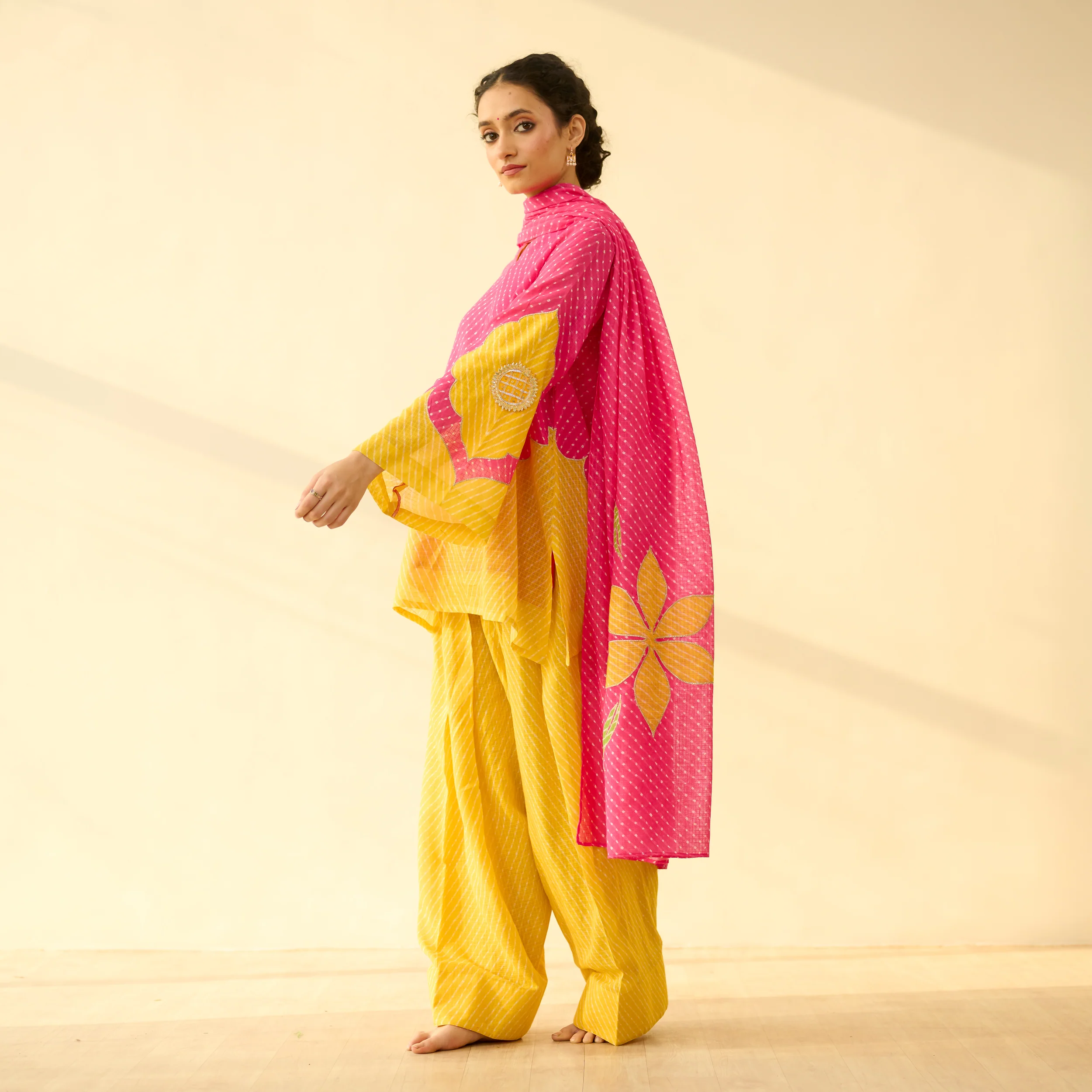 Sundari Kota Doria Cotton Farshi Set with Dupatta - Gulal Pink & Haldi Yellow - Image 3