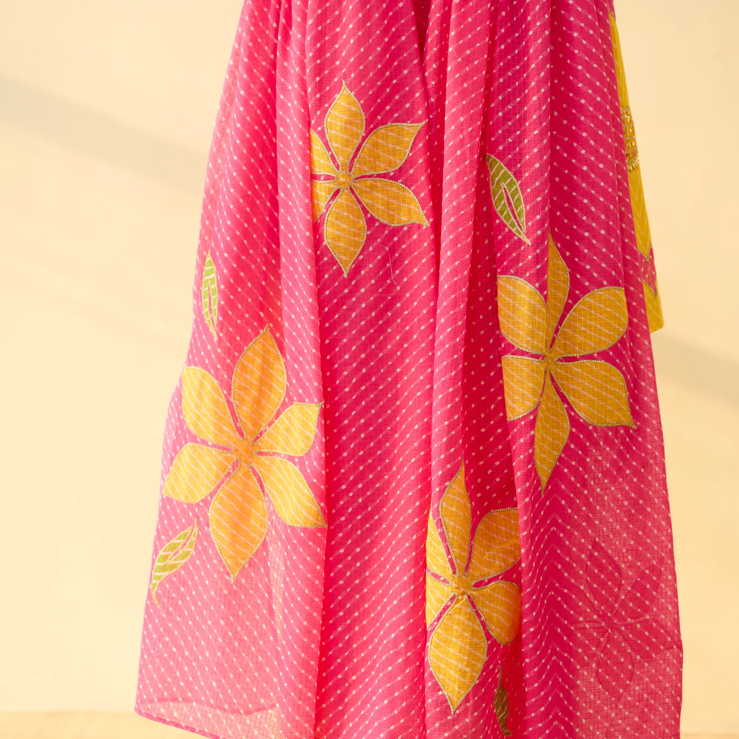 Sundari Kota Doria Cotton Farshi Set with Dupatta - Gulal Pink & Haldi Yellow - Image 4