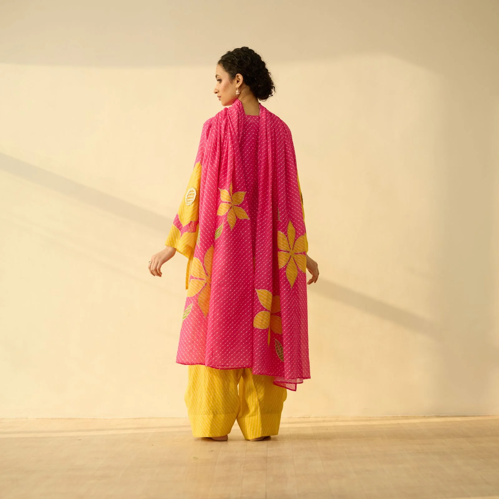 Sundari Kota Doria Cotton Farshi Set with Dupatta - Gulal Pink & Haldi Yellow - Image 9