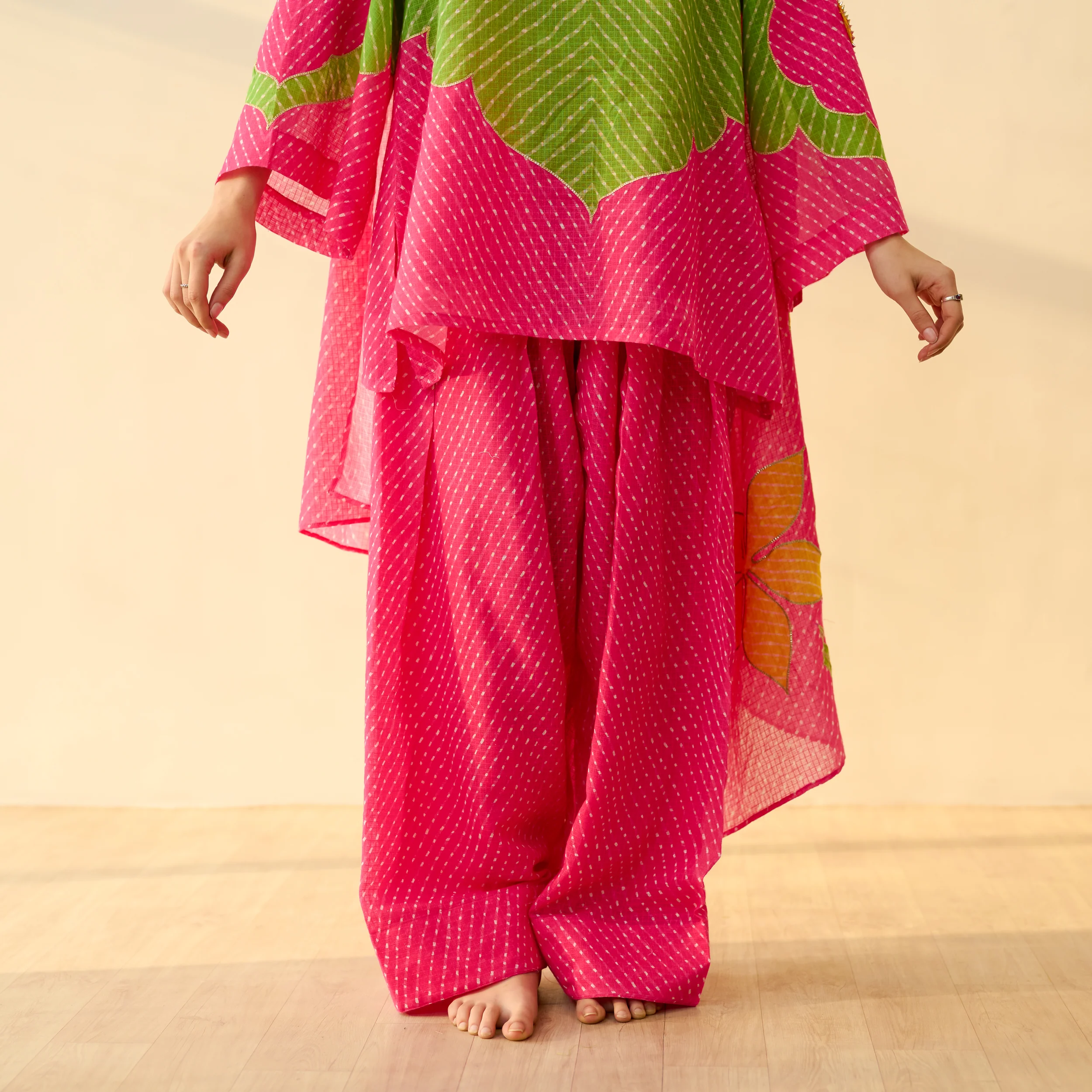 Sundari Kota Doria Cotton Farshi Set with Dupatta - Hot pink & Parrot Green - Image 4