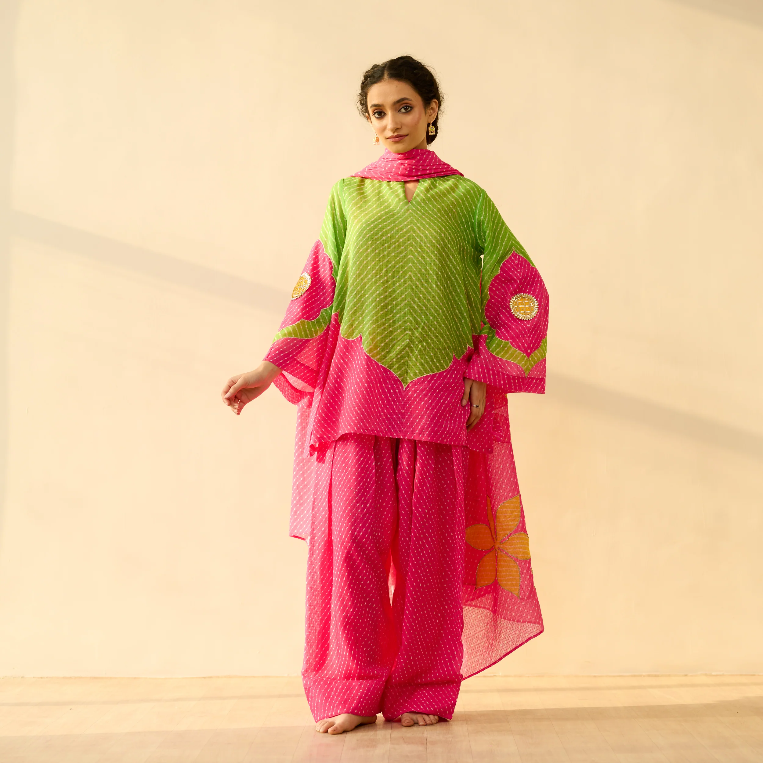 Sundari Kota Doria Cotton Farshi Set with Dupatta - Hot pink & Parrot Green - Image 8