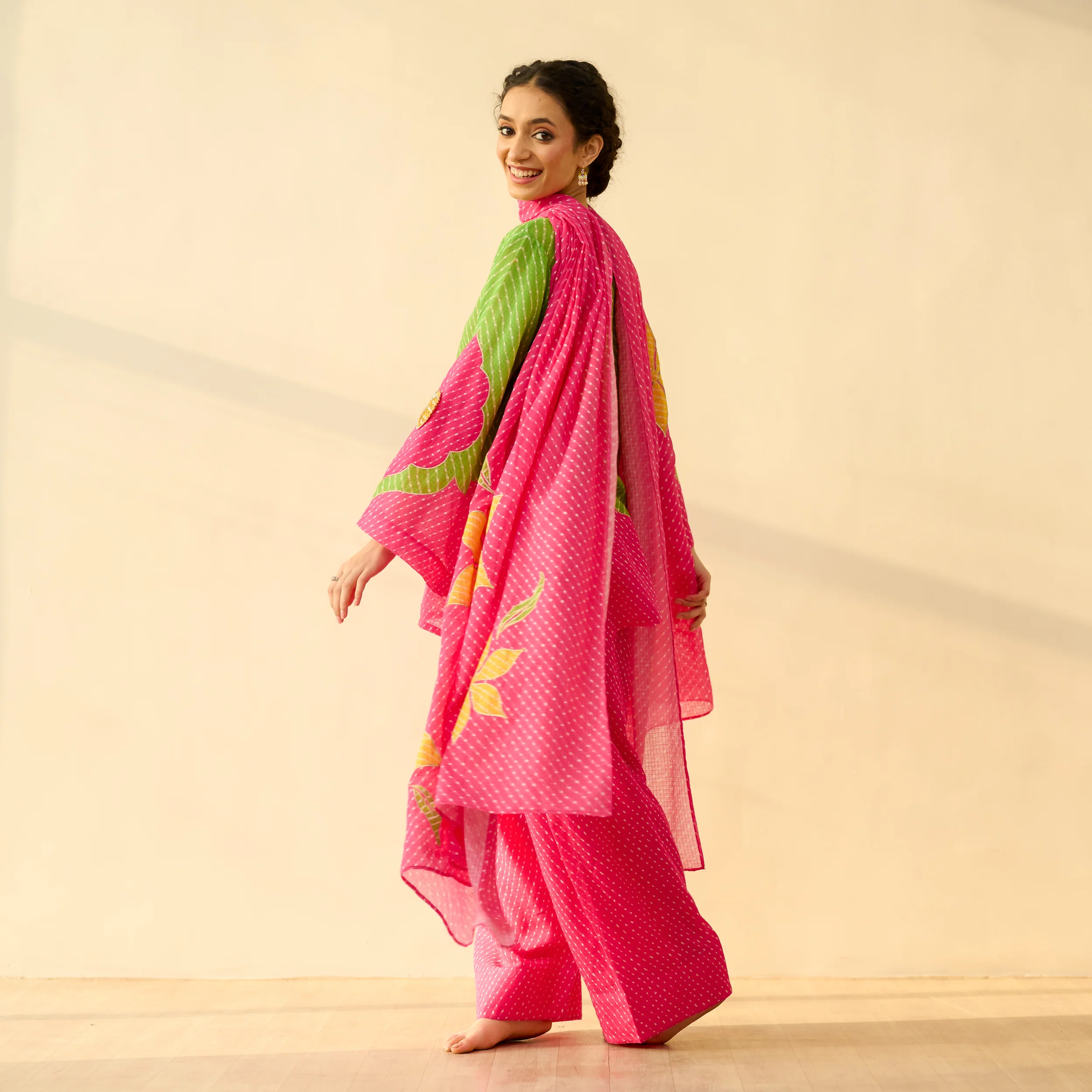 Sundari Kota Doria Cotton Farshi Set with Dupatta - Hot pink & Parrot Green - Image 9