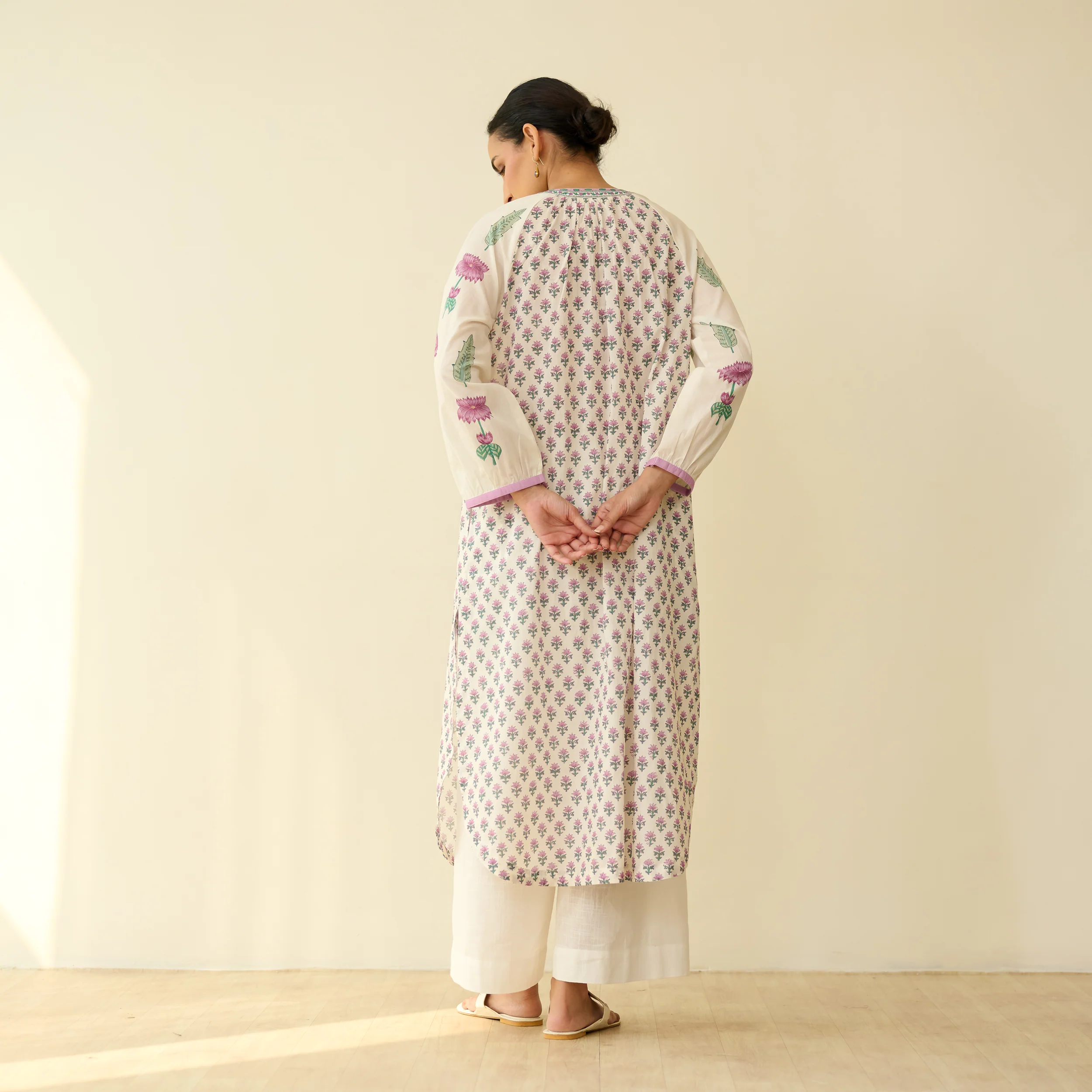 Sunlit Lotus Mulmul Cotton Everyday Kurta - Lilac - Image 4