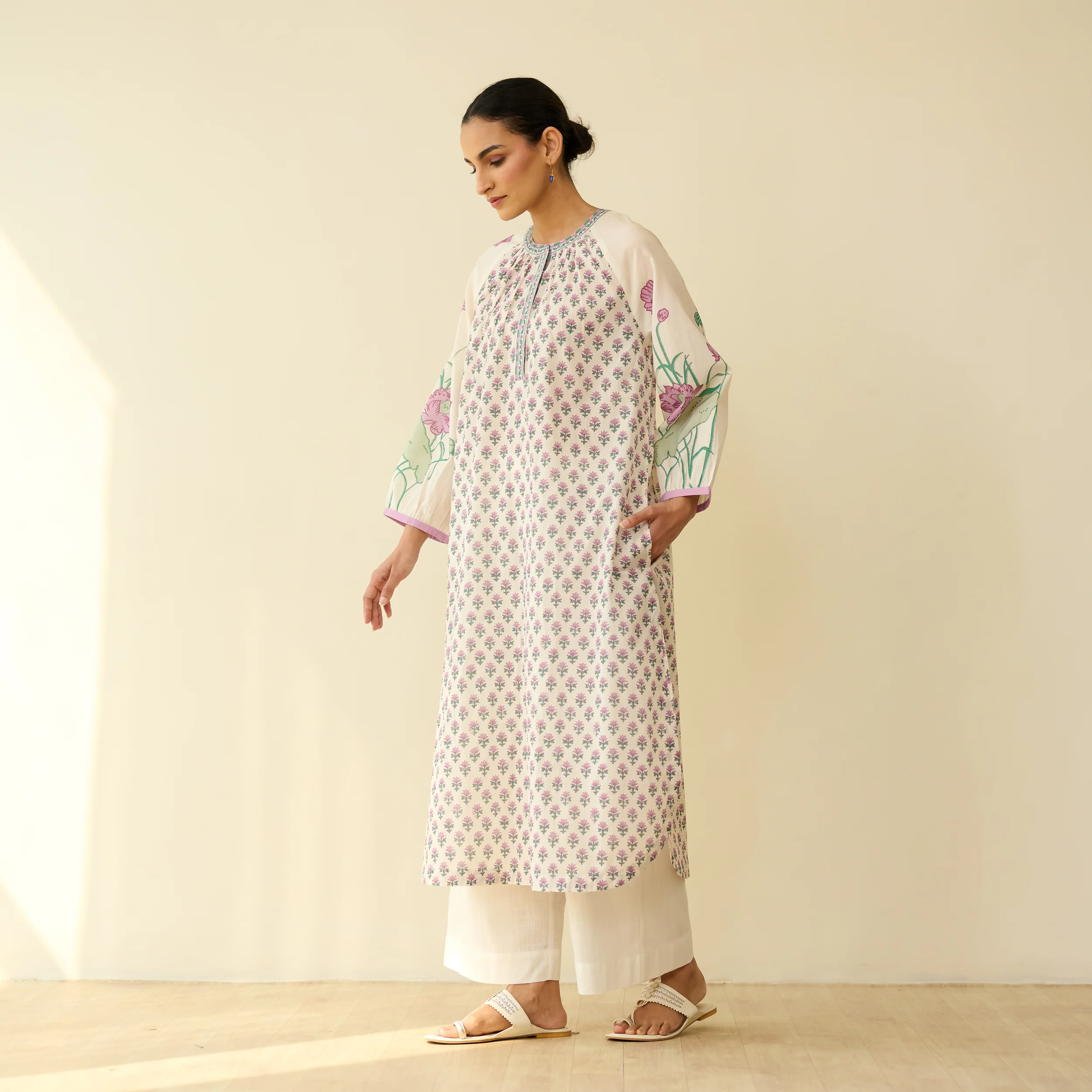 Sunlit Lotus Mulmul Cotton Everyday Kurta - Lilac - Image 5