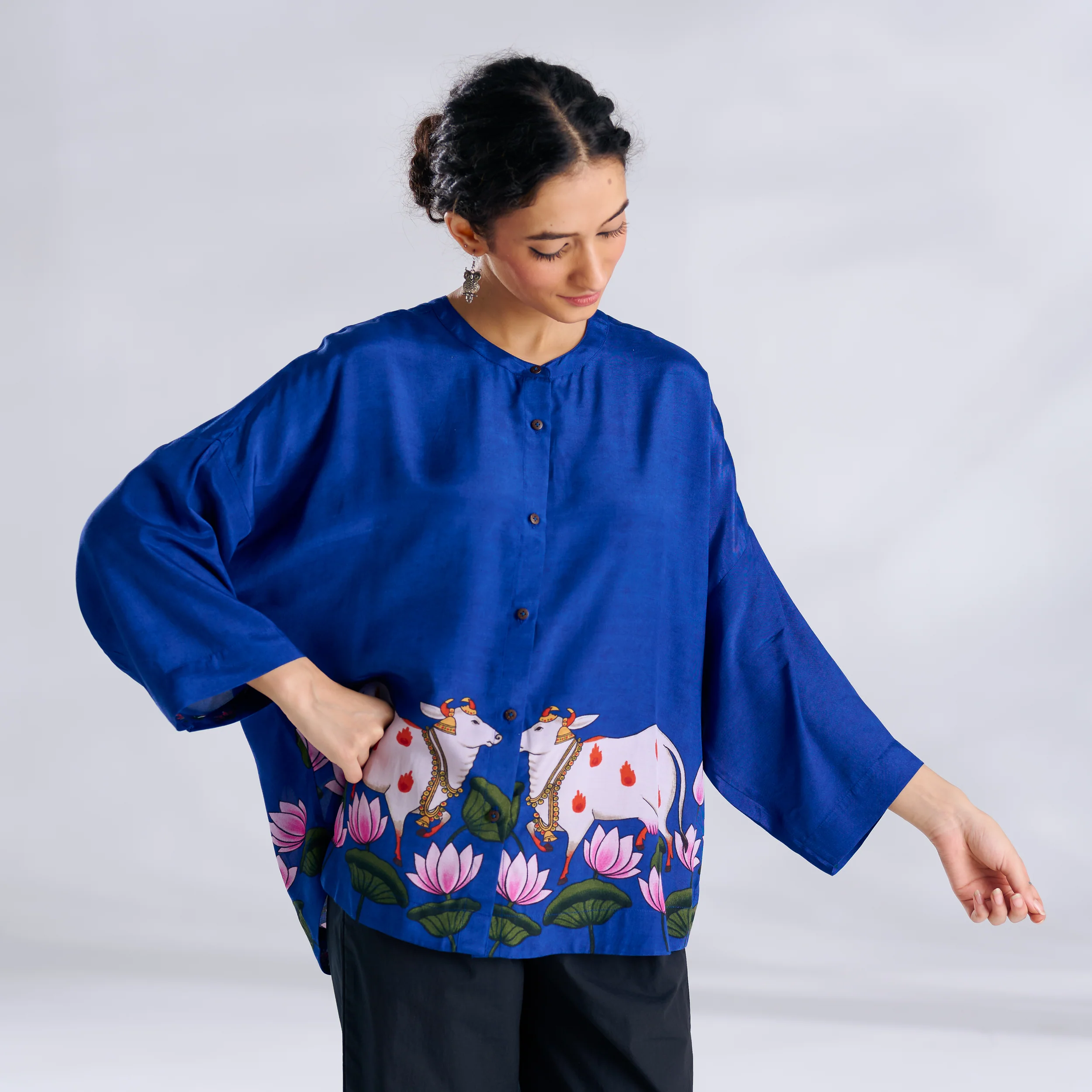 Surbhi Shantoon Shirt - Royal Blue - Image 4