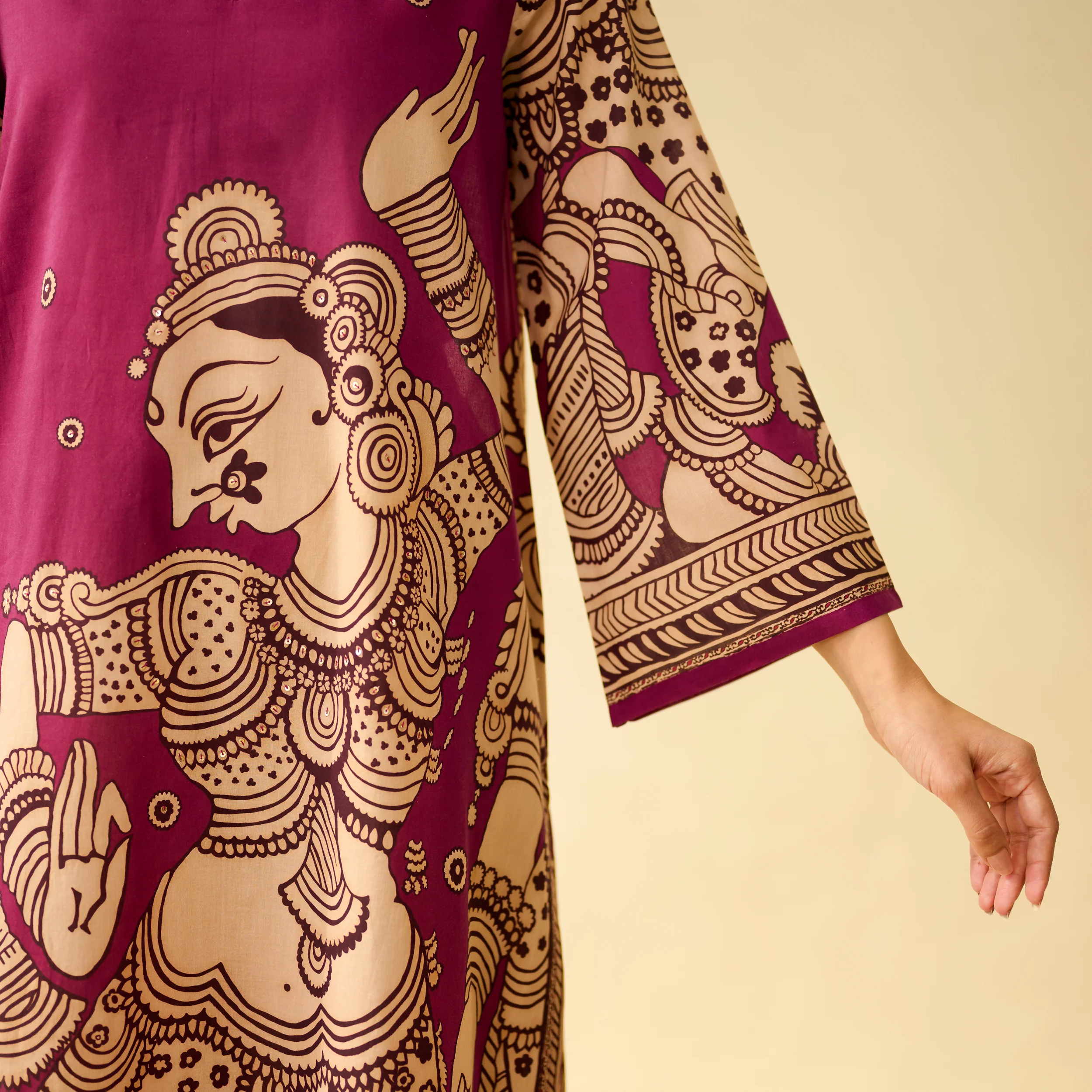 Taal Hand Embroidered Mulmul Cotton Kurta - Onion Pink - Image 3