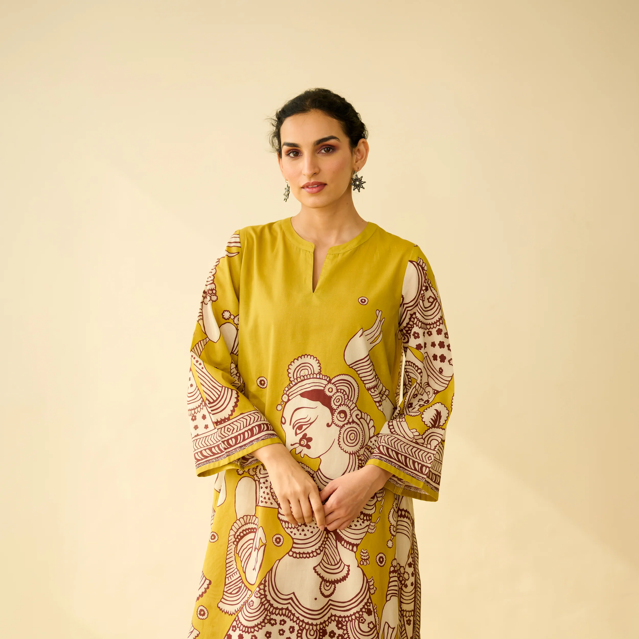 Taal Hand Embroidered Mulmul Cotton Kurta - Yellow - Image 2