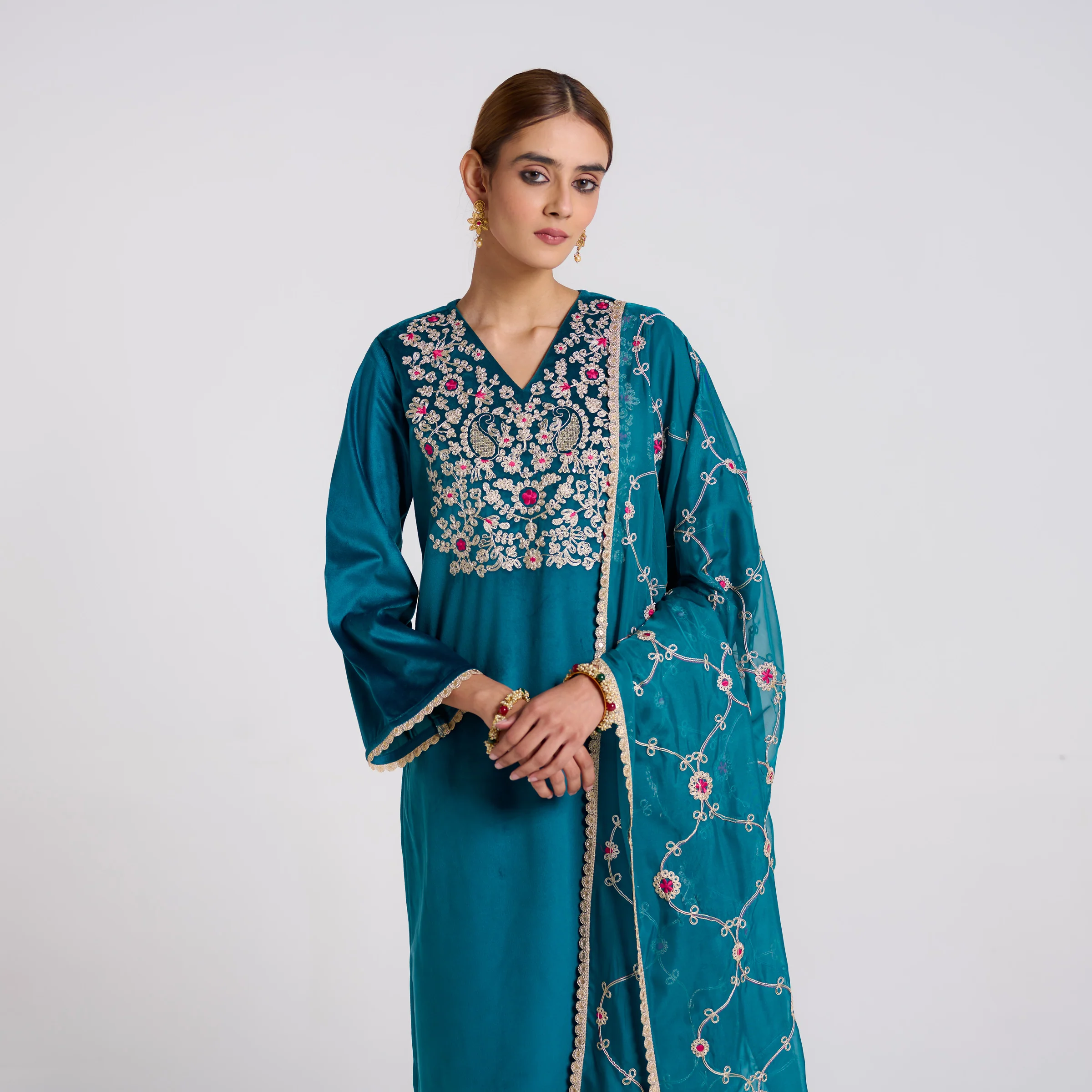 Teal Embroidered Gulzaar Velvet Set with Dupatta - Image 3