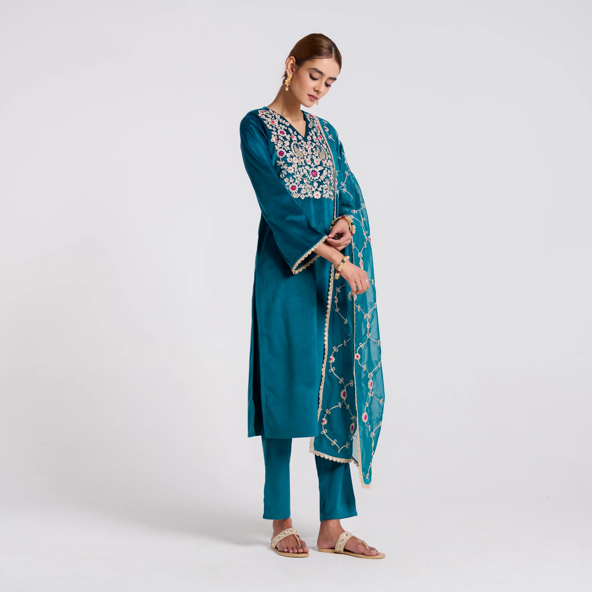 Teal Embroidered Gulzaar Velvet Set with Dupatta - Image 5