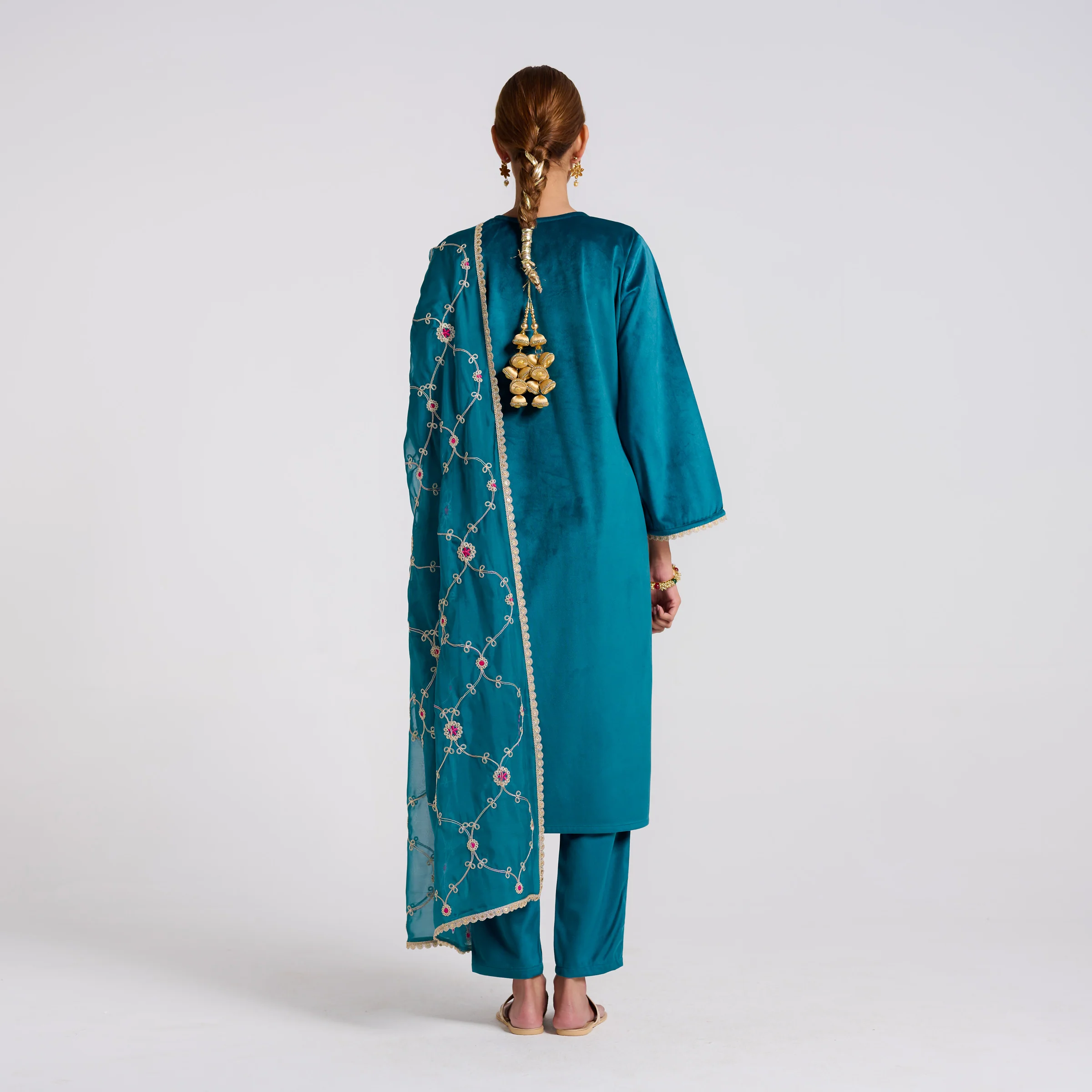 Teal Embroidered Gulzaar Velvet Set with Dupatta - Image 6