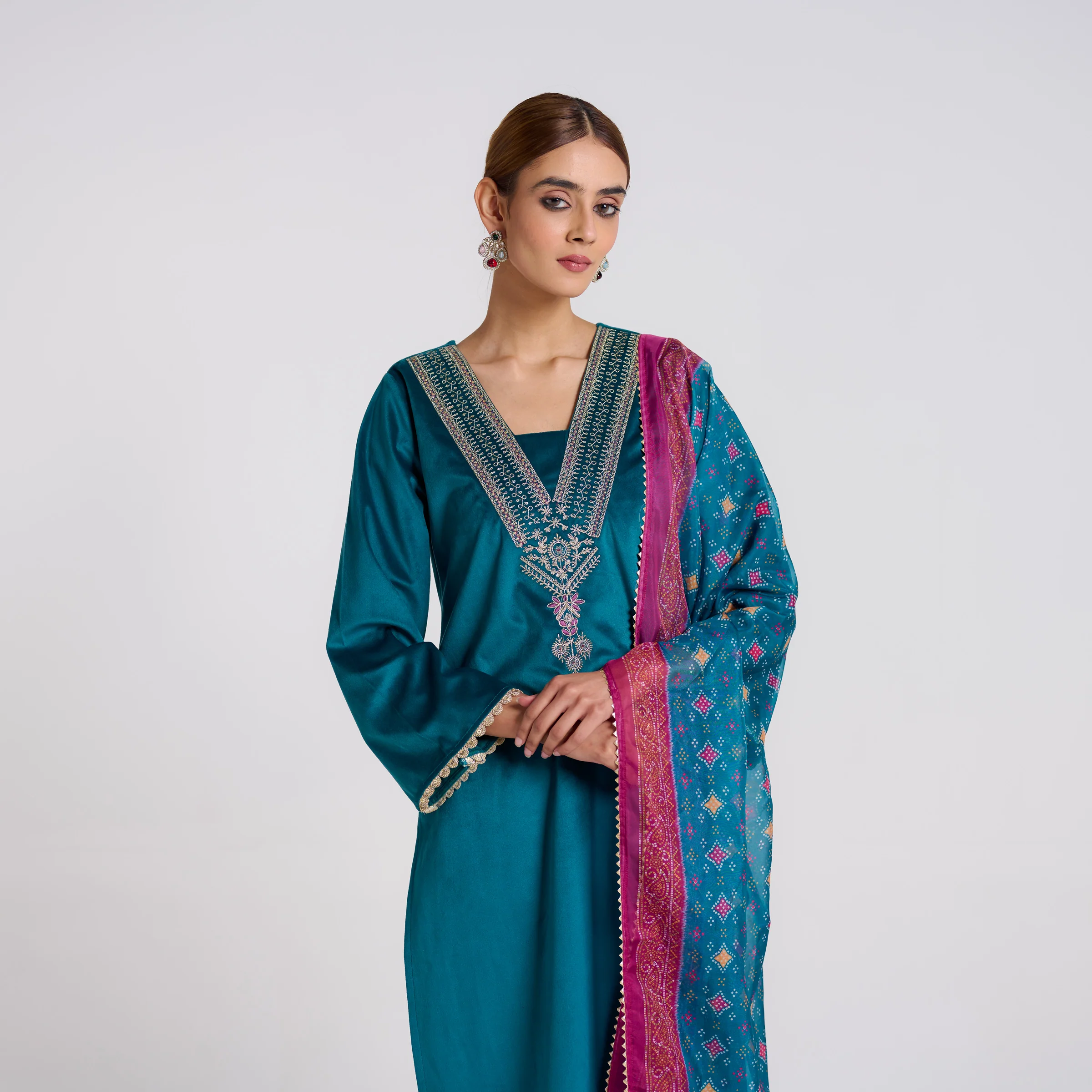 Teal Embroidered Zareen Velvet Set with Dupatta - Image 3