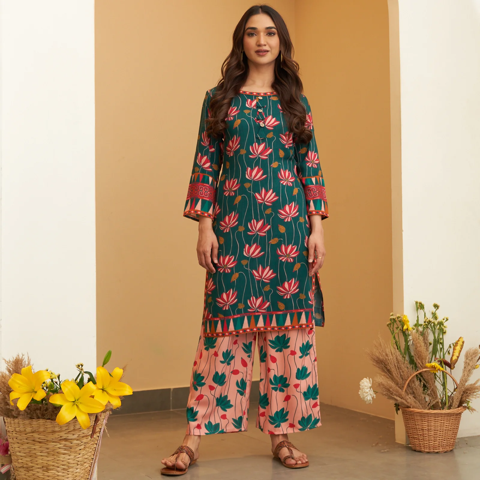 Turquoise Pink Lotus Print Kurta Pant Co-ord Set - Image 2