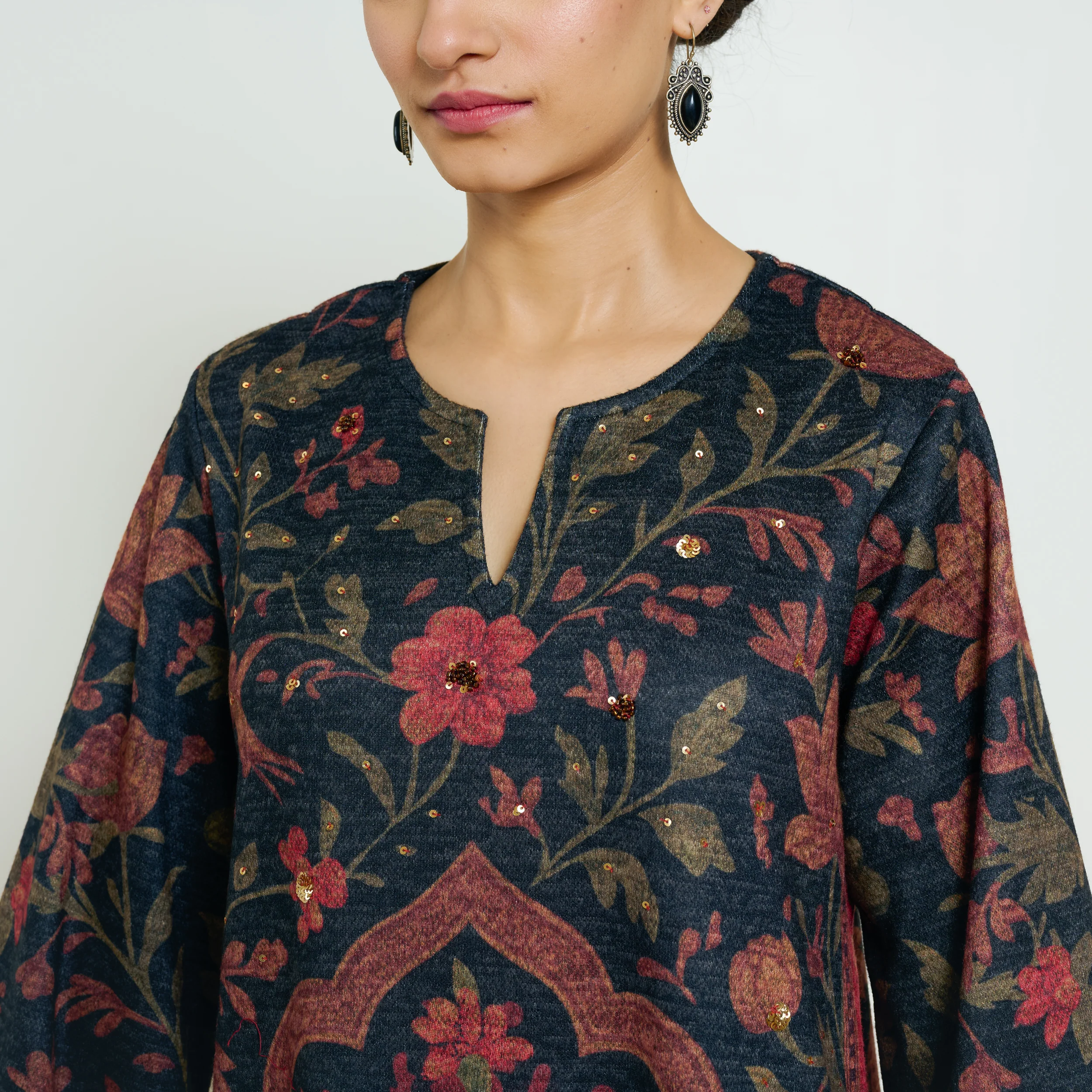 Valley of Flowers Hand Embroidered Woollen Kurta - Charcoal - Image 2