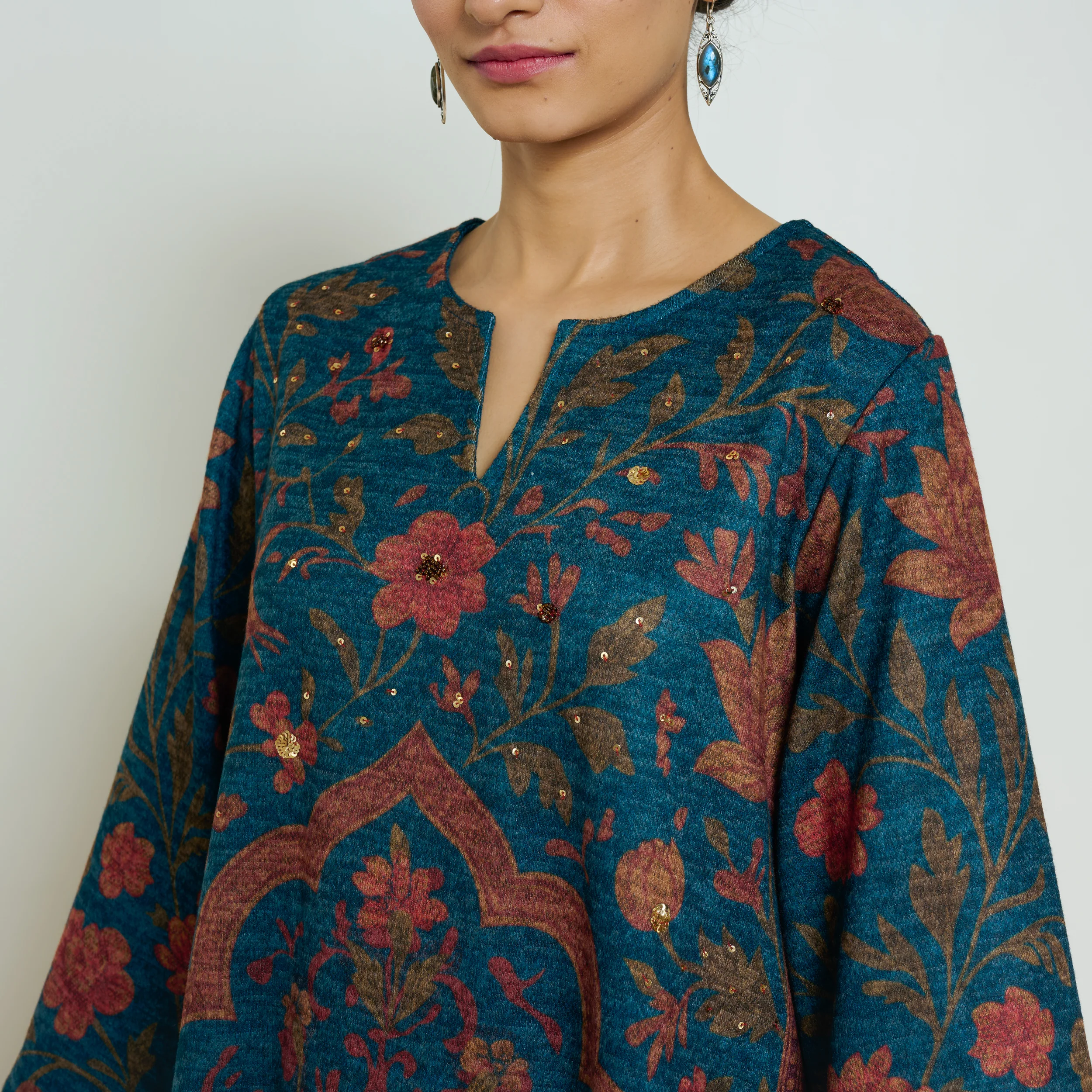Valley of Flowers Hand Embroidered Woollen Kurta Set - Transformative Teal - Image 2