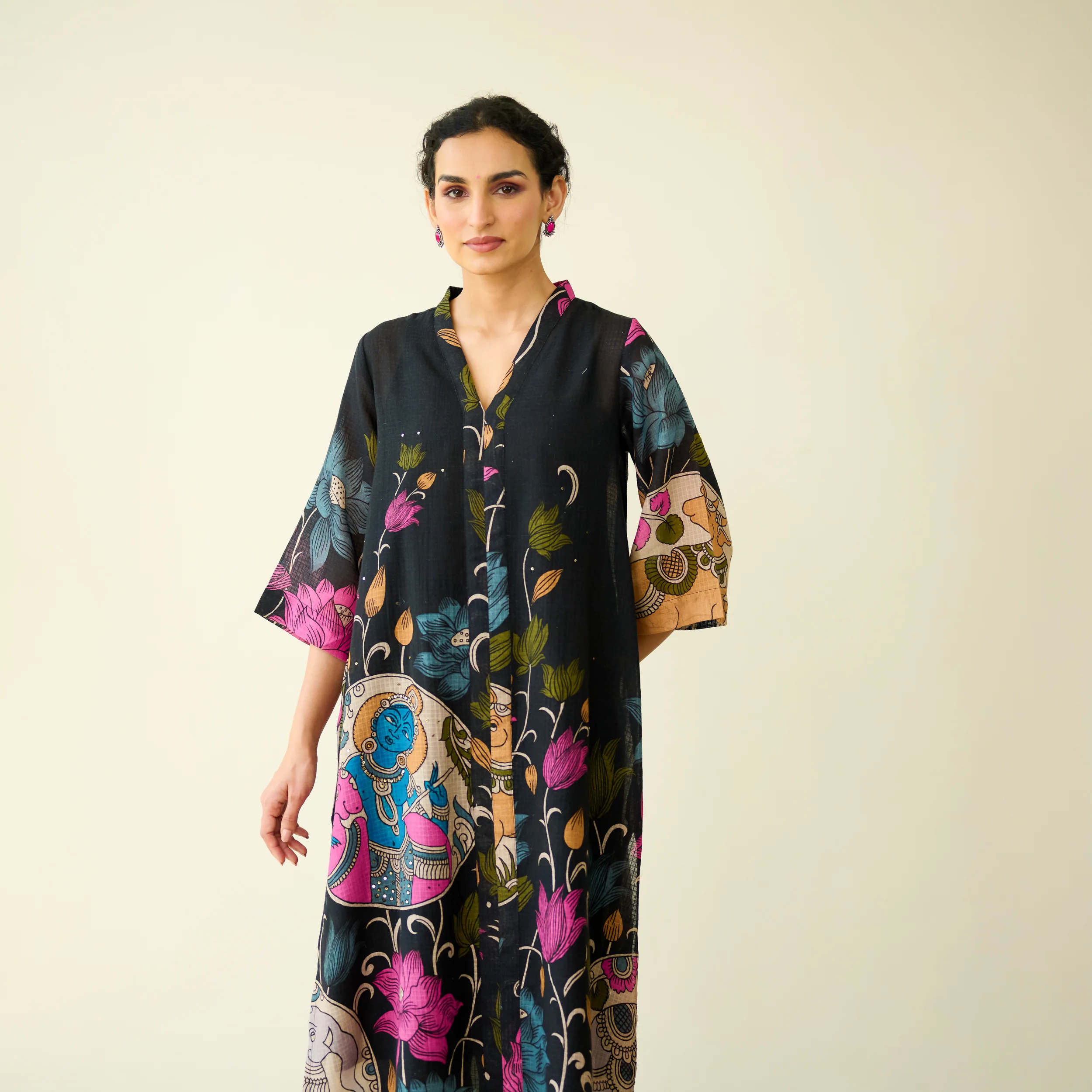 Vrinda Hand Embroidered Kota Doria Cotton Kurta - Black - Image 3