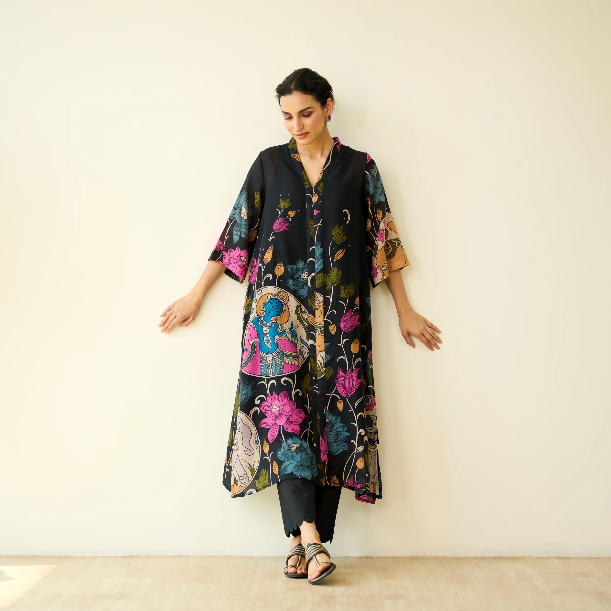 Vrinda Hand Embroidered Kota Doria Cotton Kurta - Black - Image 7