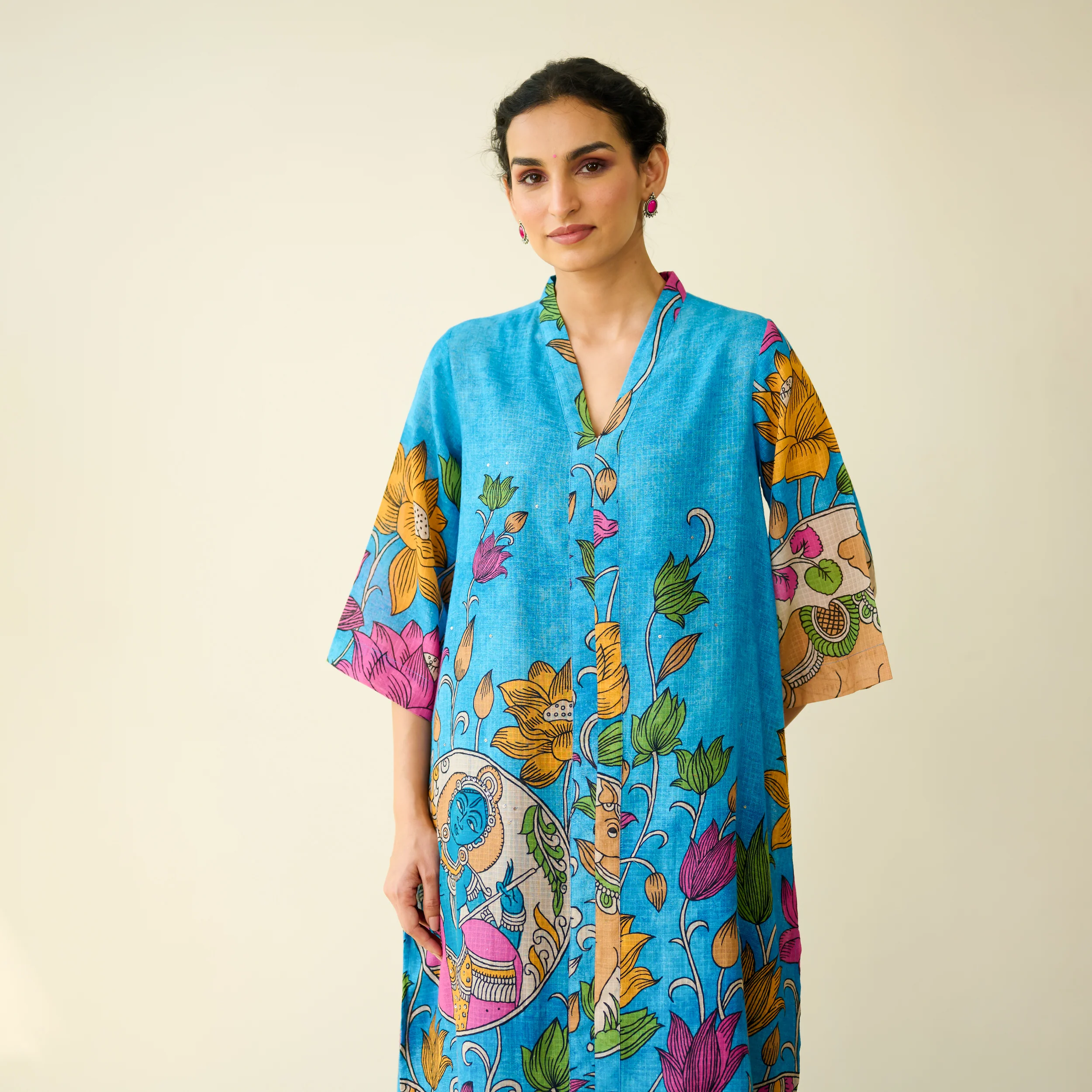 Vrinda Hand Embroidered Kota Doria Cotton Kurta - Electric Blue - Image 2