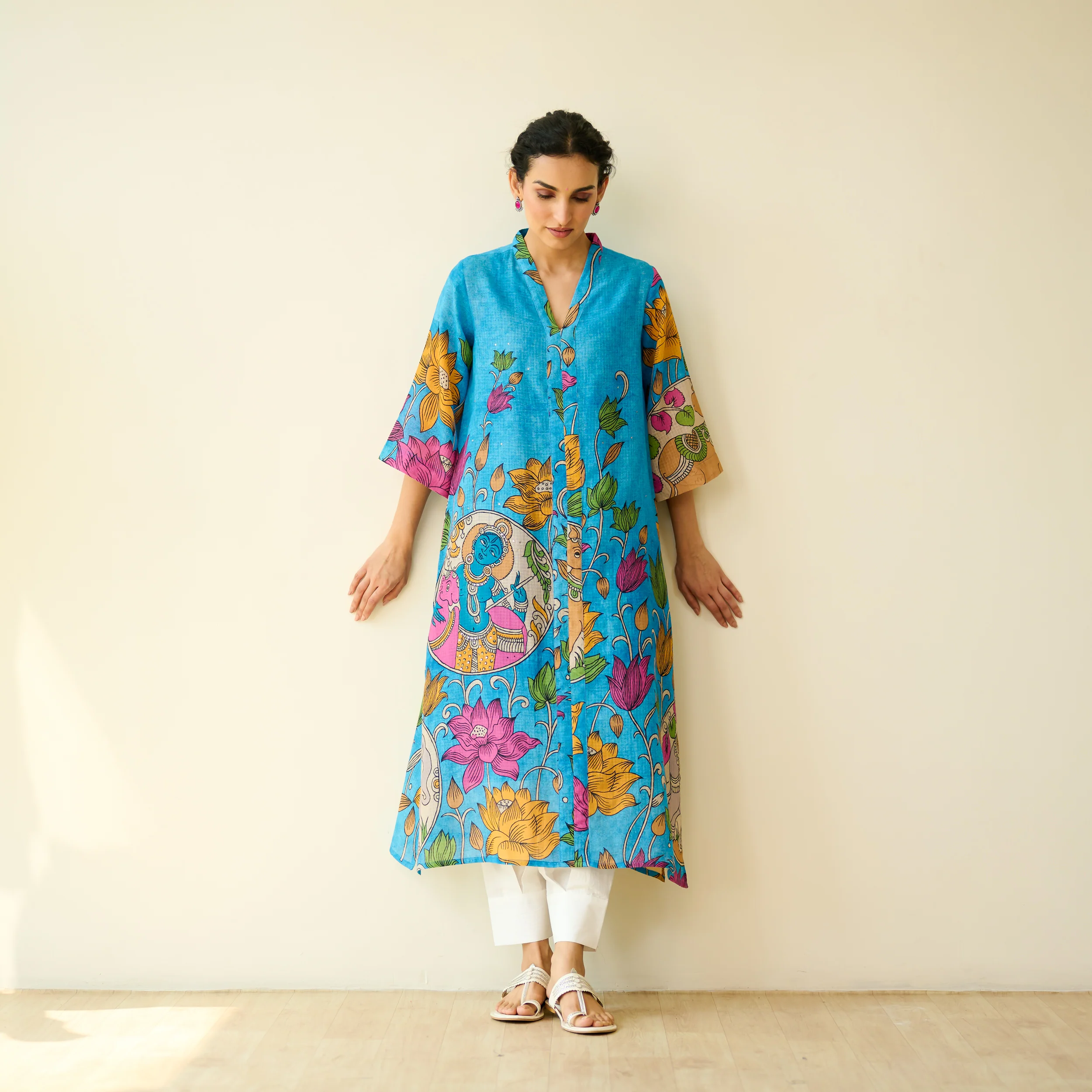 Vrinda Hand Embroidered Kota Doria Cotton Kurta - Electric Blue - Image 8