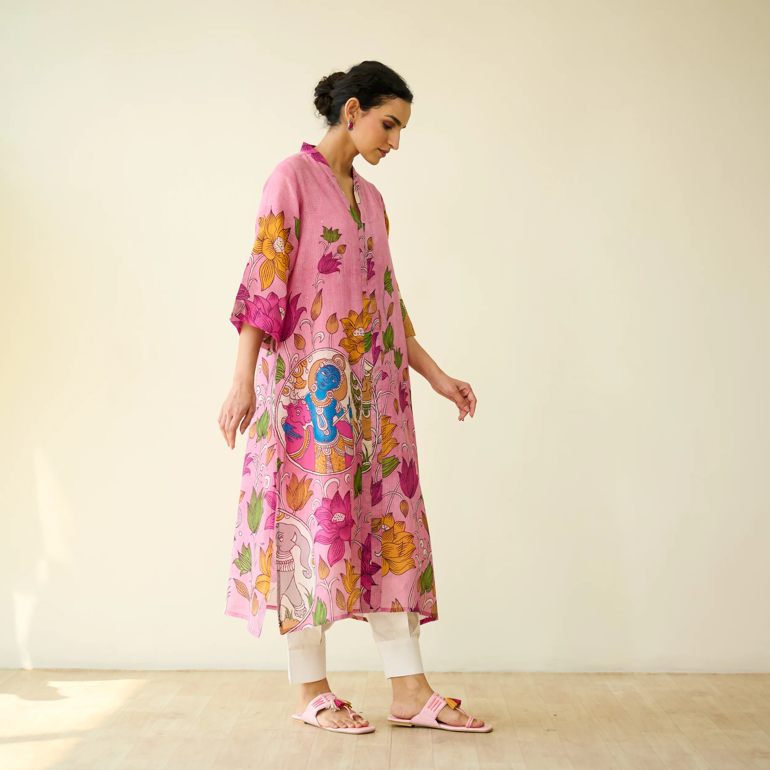 Vrinda Hand Embroidered Kota Doria Cotton Kurta - Pink - Image 7