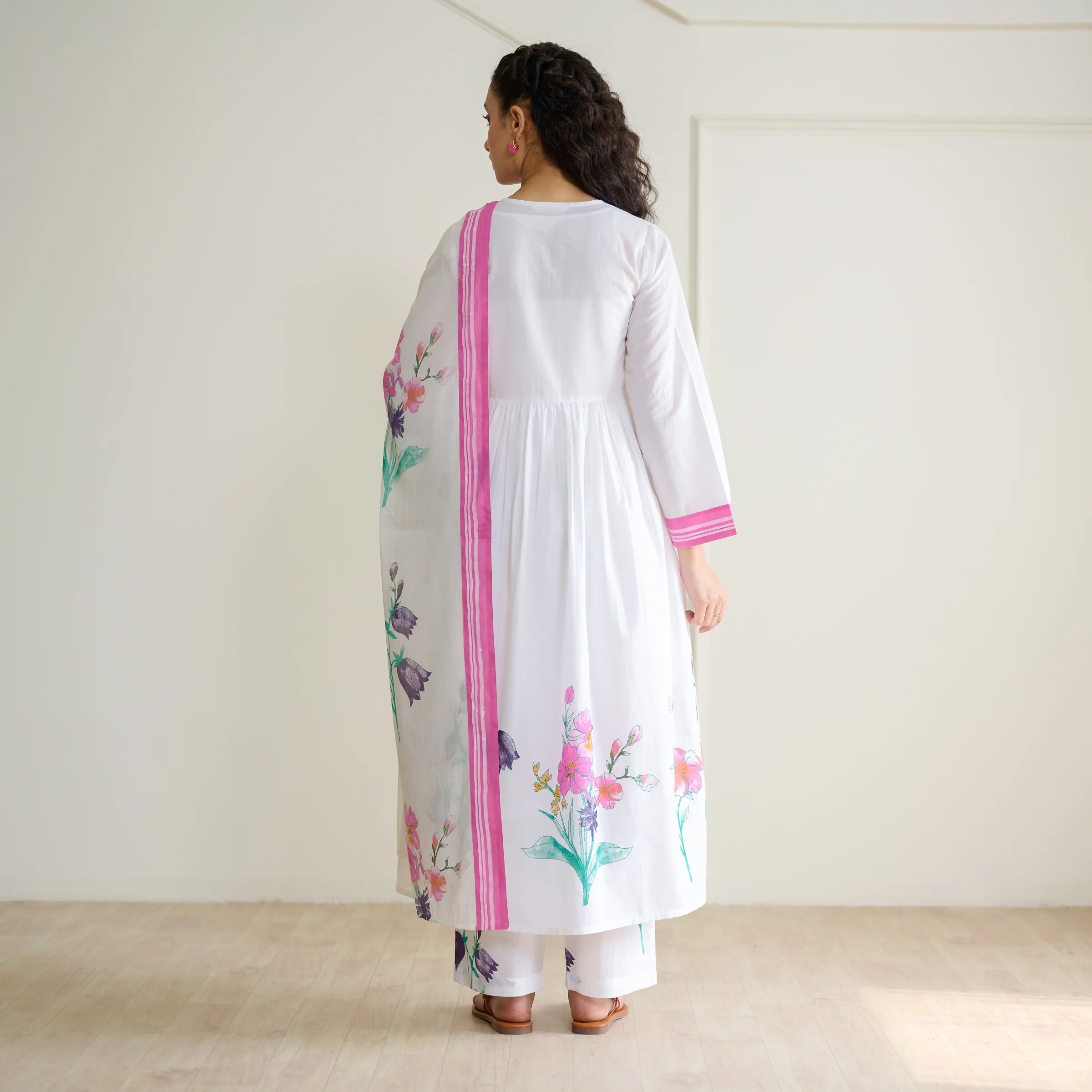 Zuhal Cotton Kurta Set with Mulmul Slip and Dupatta - Sharp White - Image 11